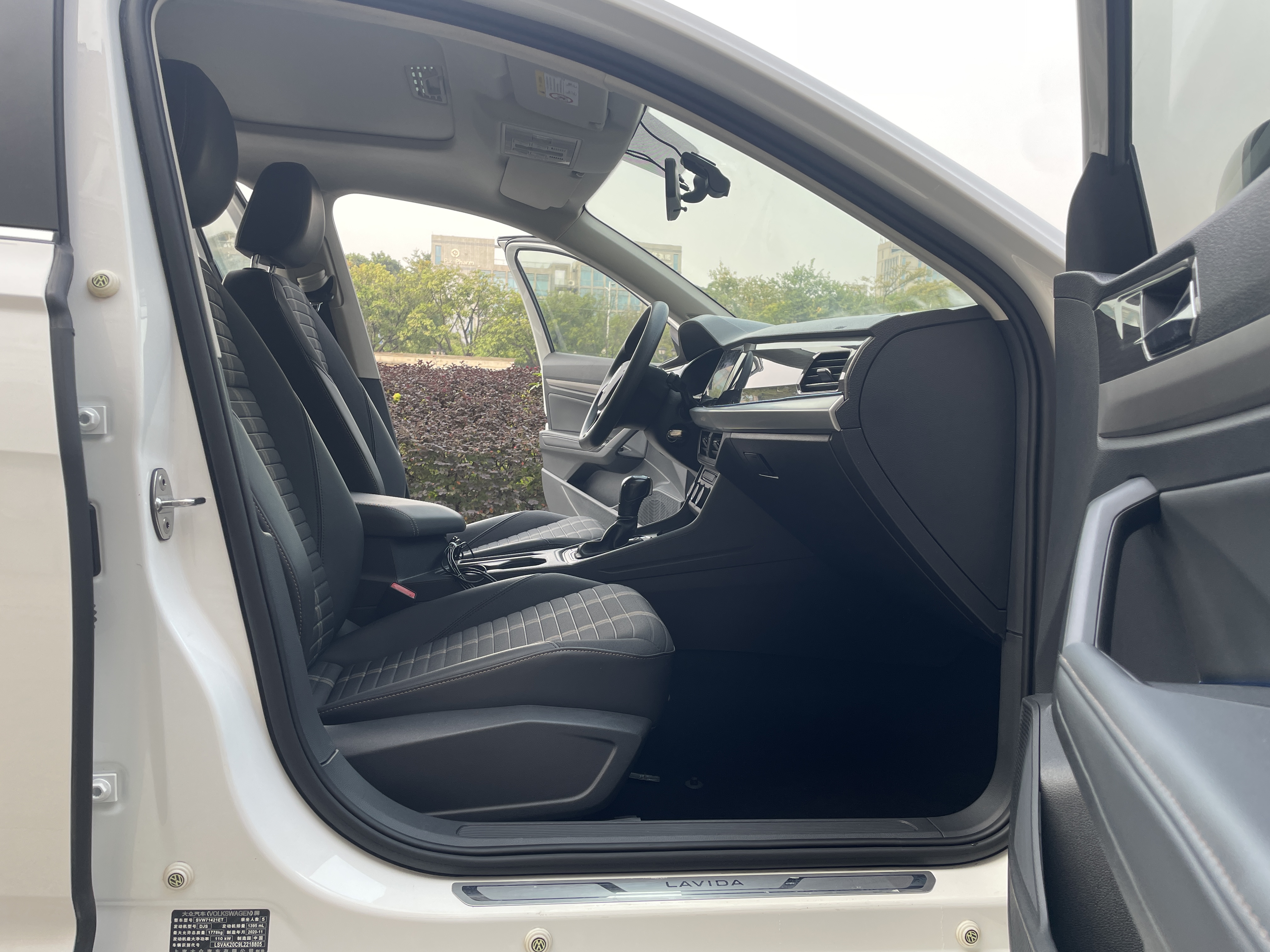 Volkswagen Lavida 2021 car image #10