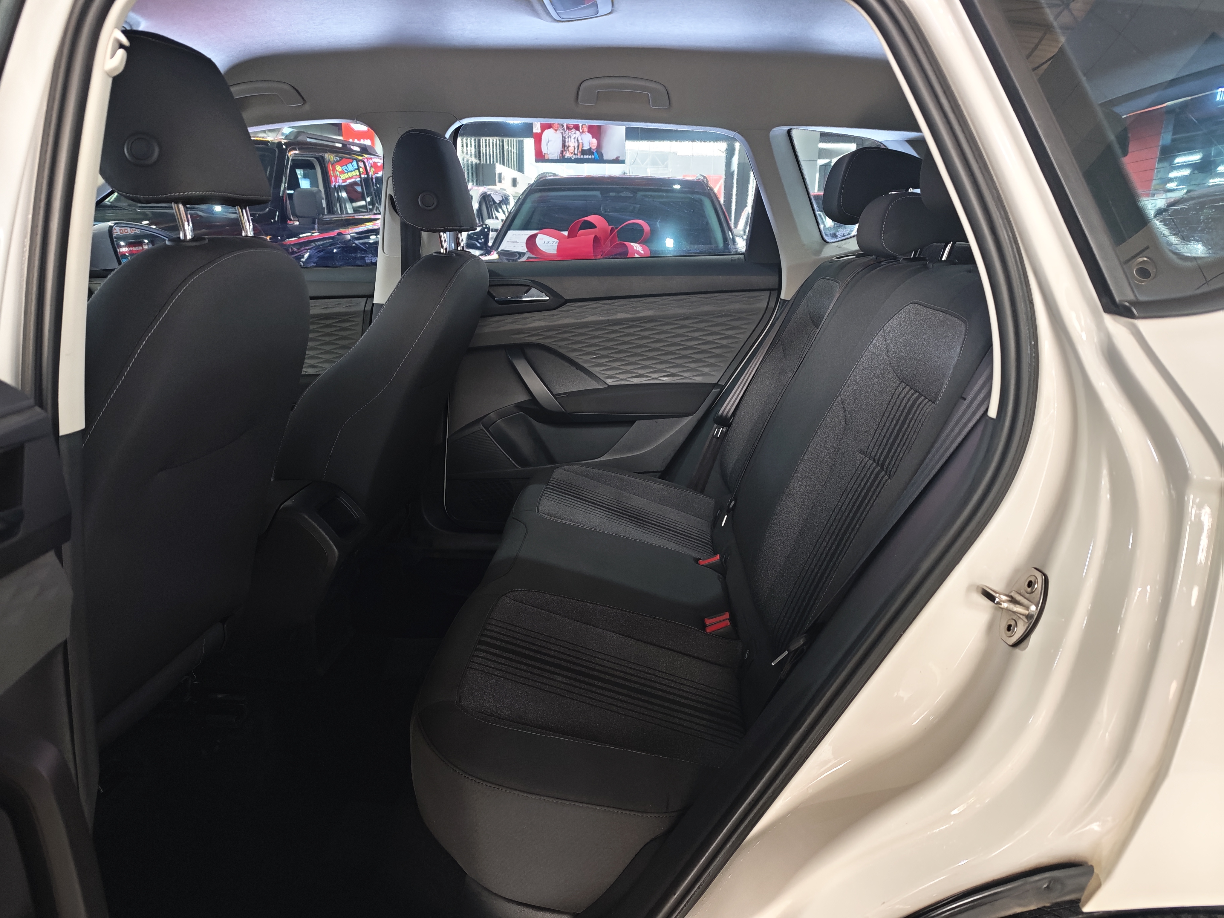 Volkswagen Tharu 2021 #10 Volkswagen Tharu 2021 car image #10