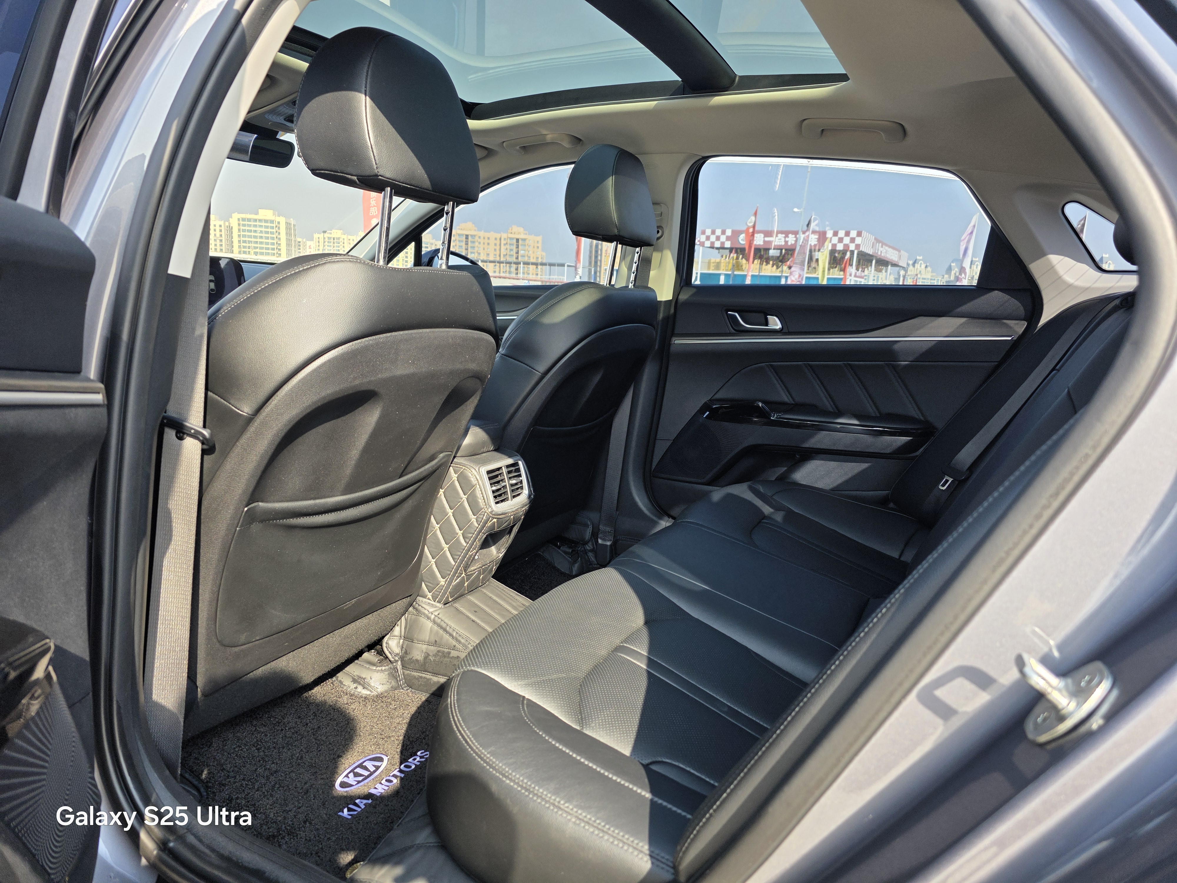 Kia K5 2021 car image #10