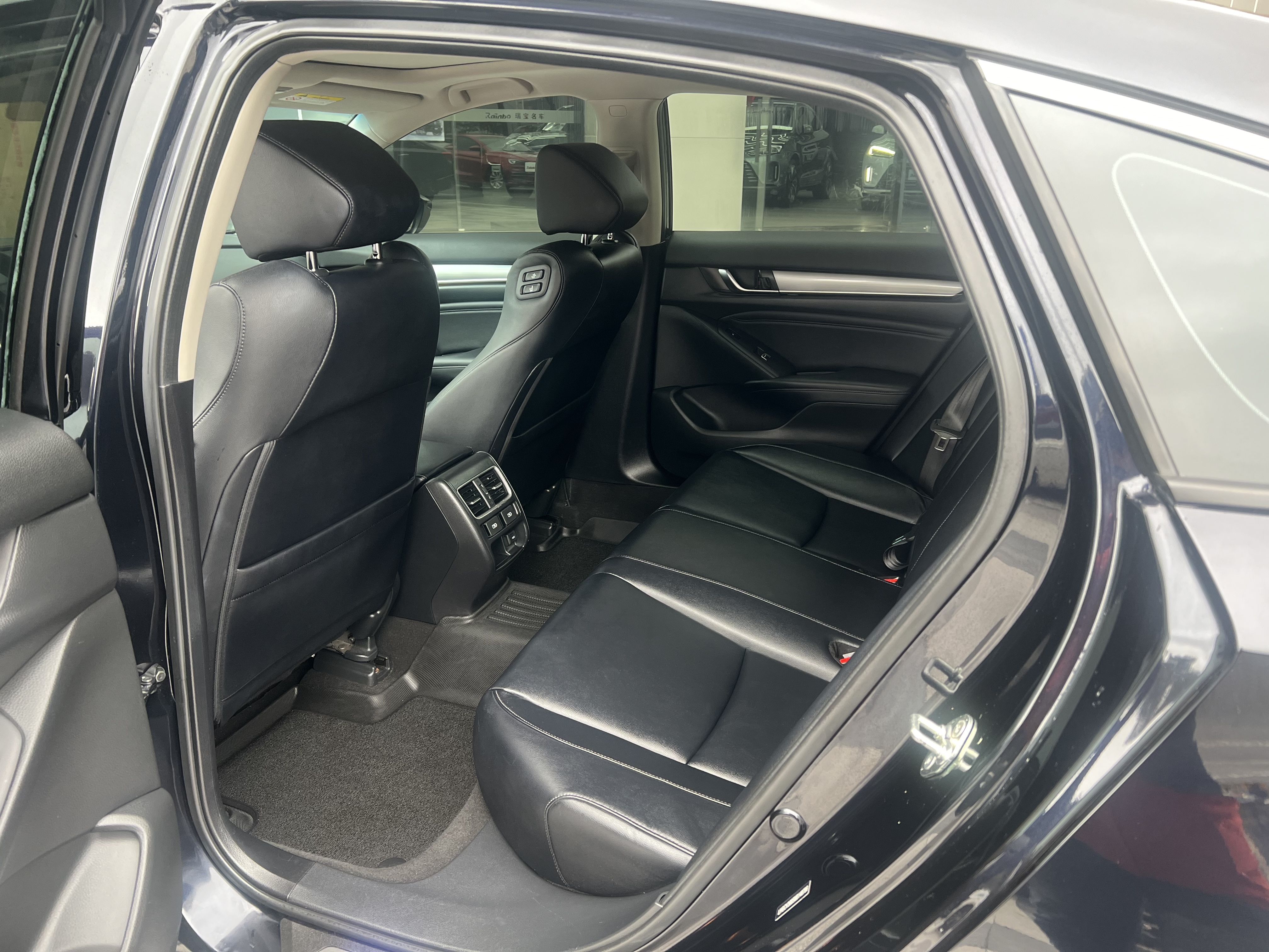 Honda Accord 2021 #10 Honda Accord 2021 صورة سيارة #10