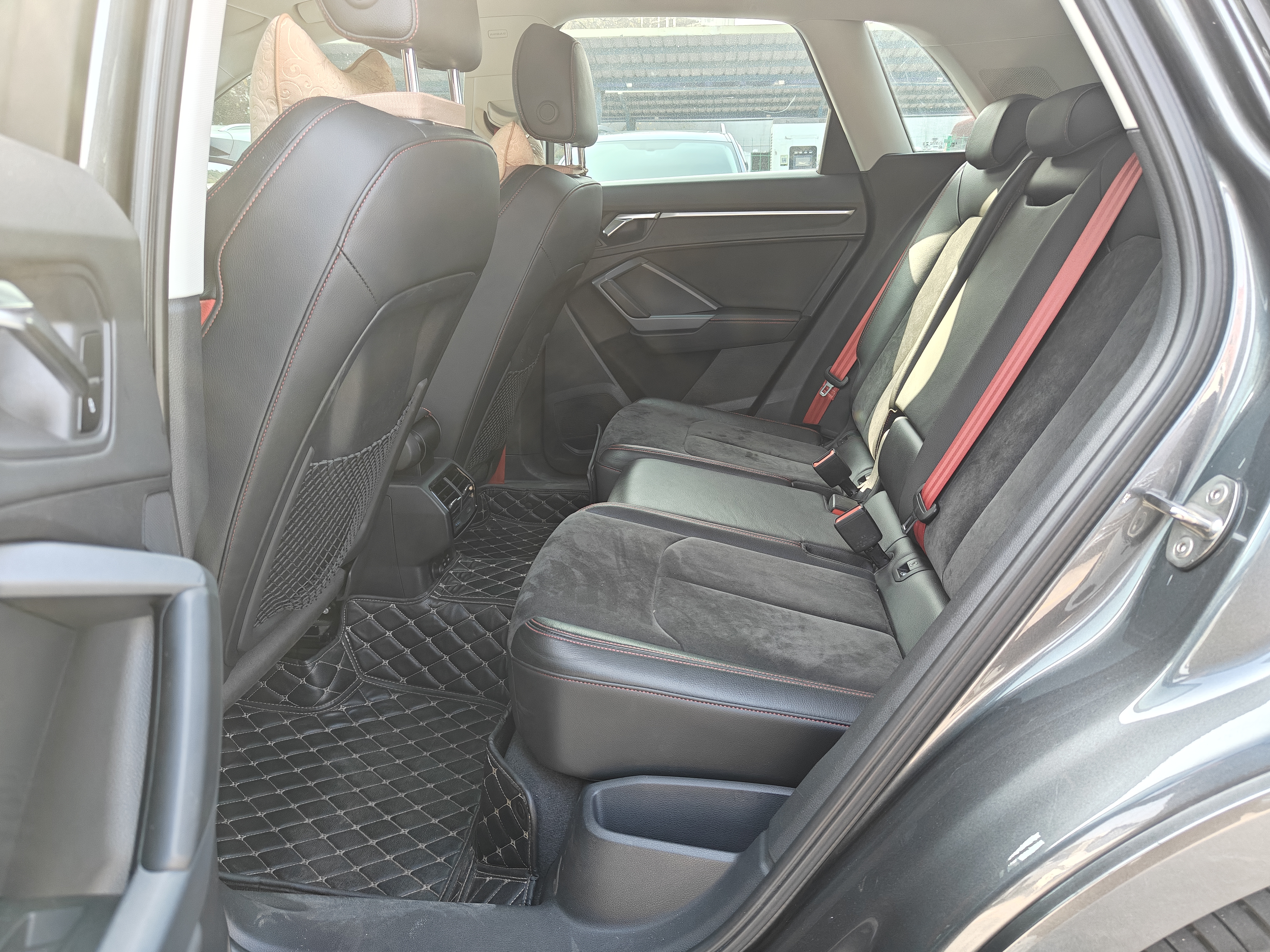 Audi Q3 2020 imagen de coche #10