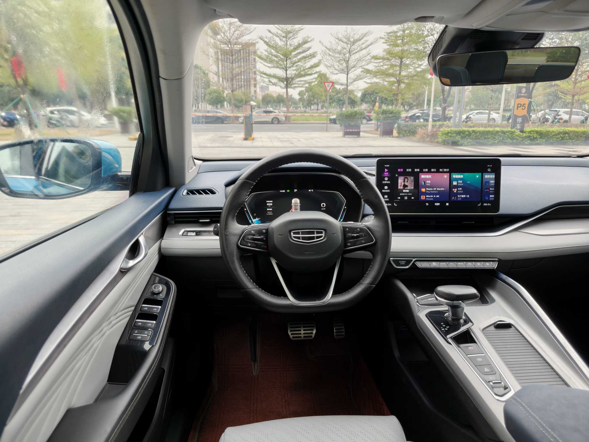 Preface 2020 car image #10