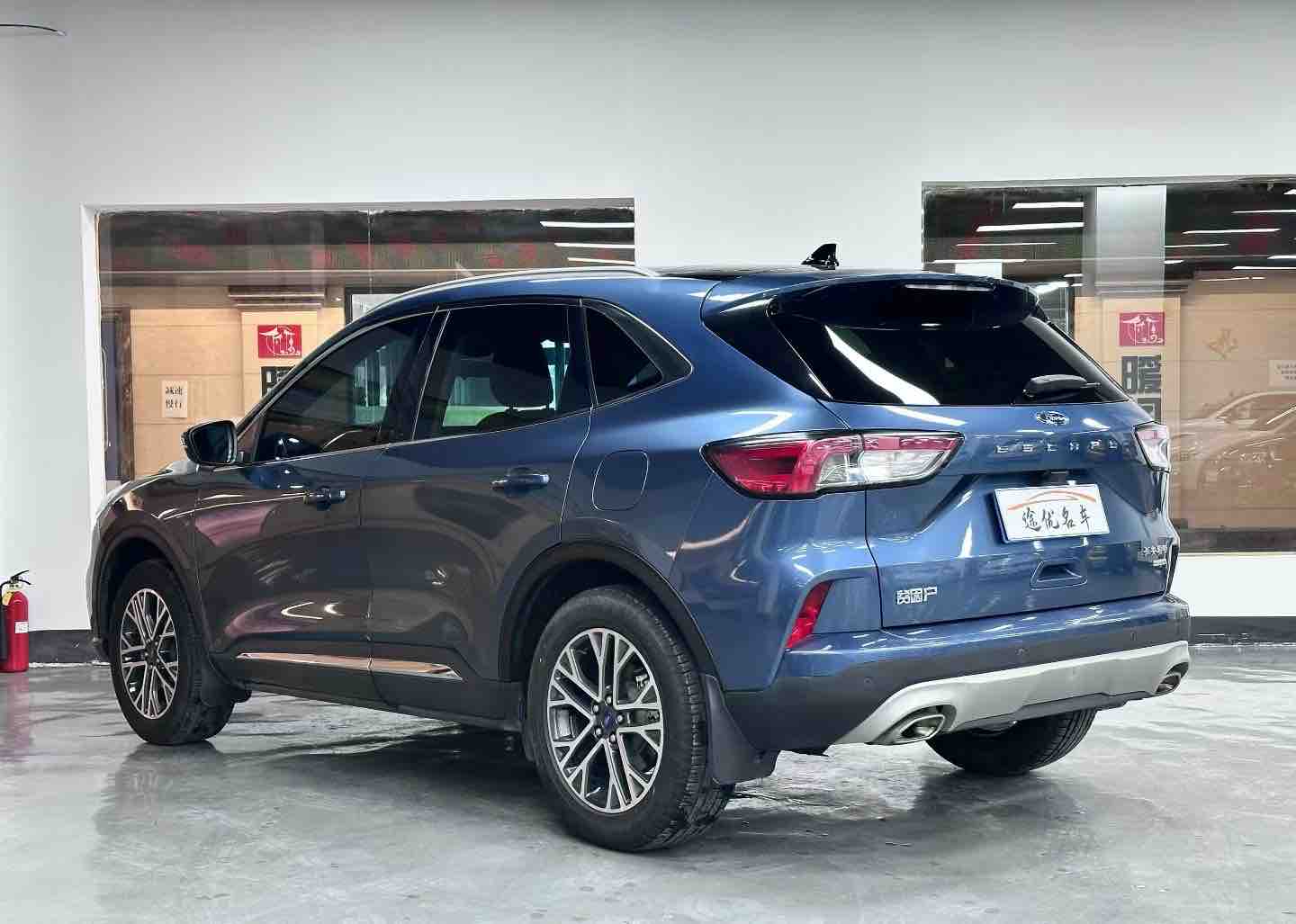 Ford Escape 2022 immagine di auto #10