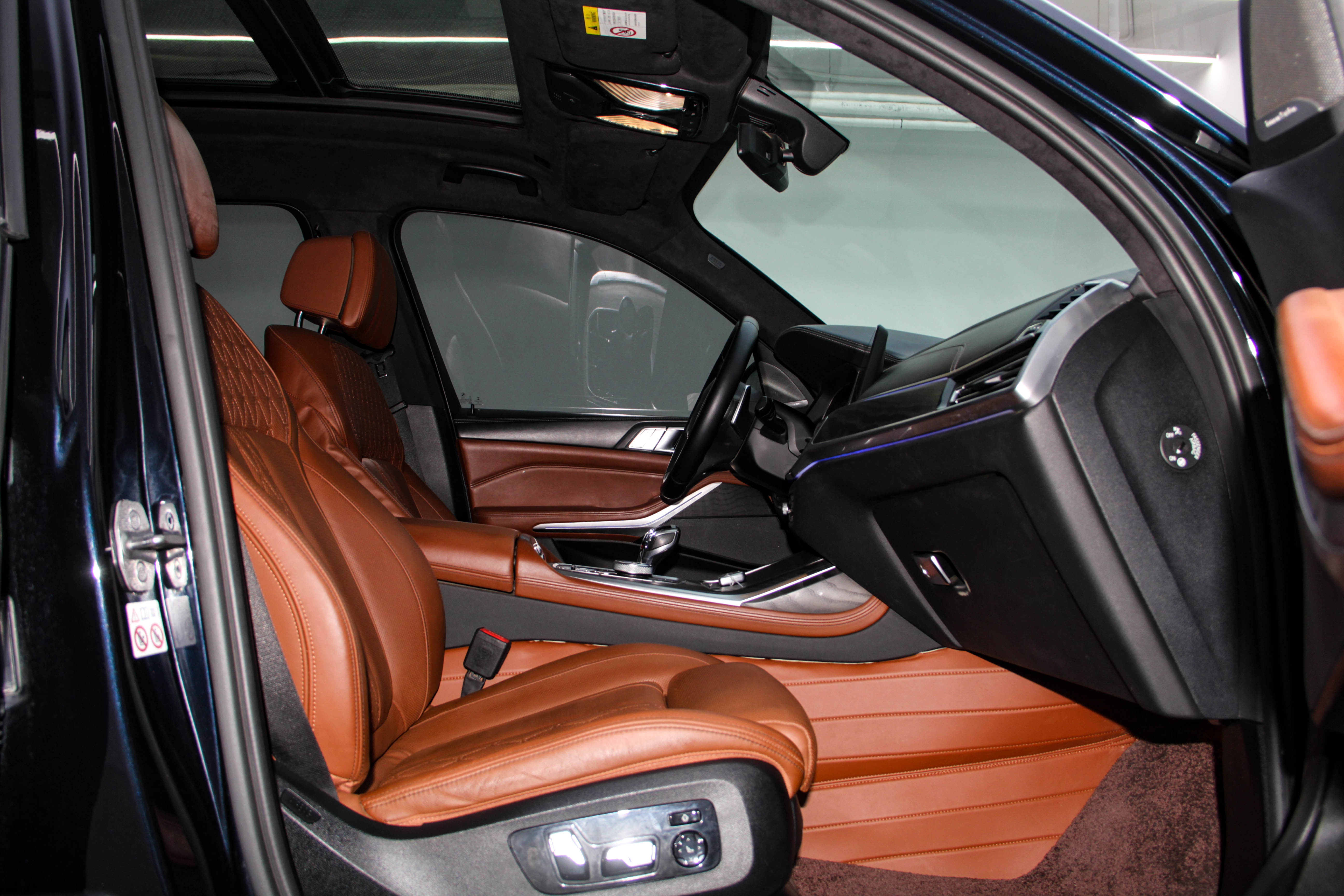 BMW X7 2021 immagine di auto #10