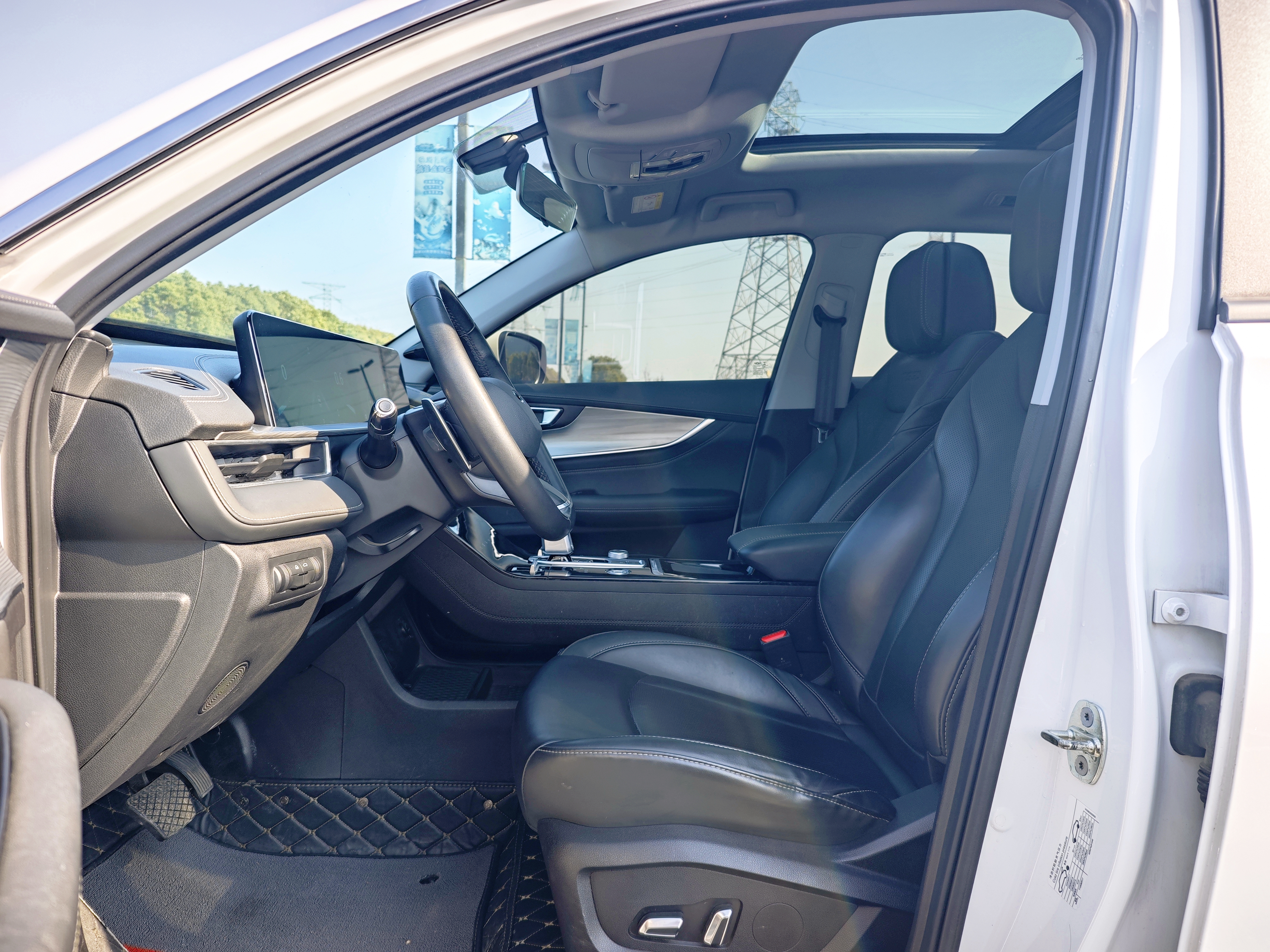 Chery Tiggo 8 Plus 2022 car image #10