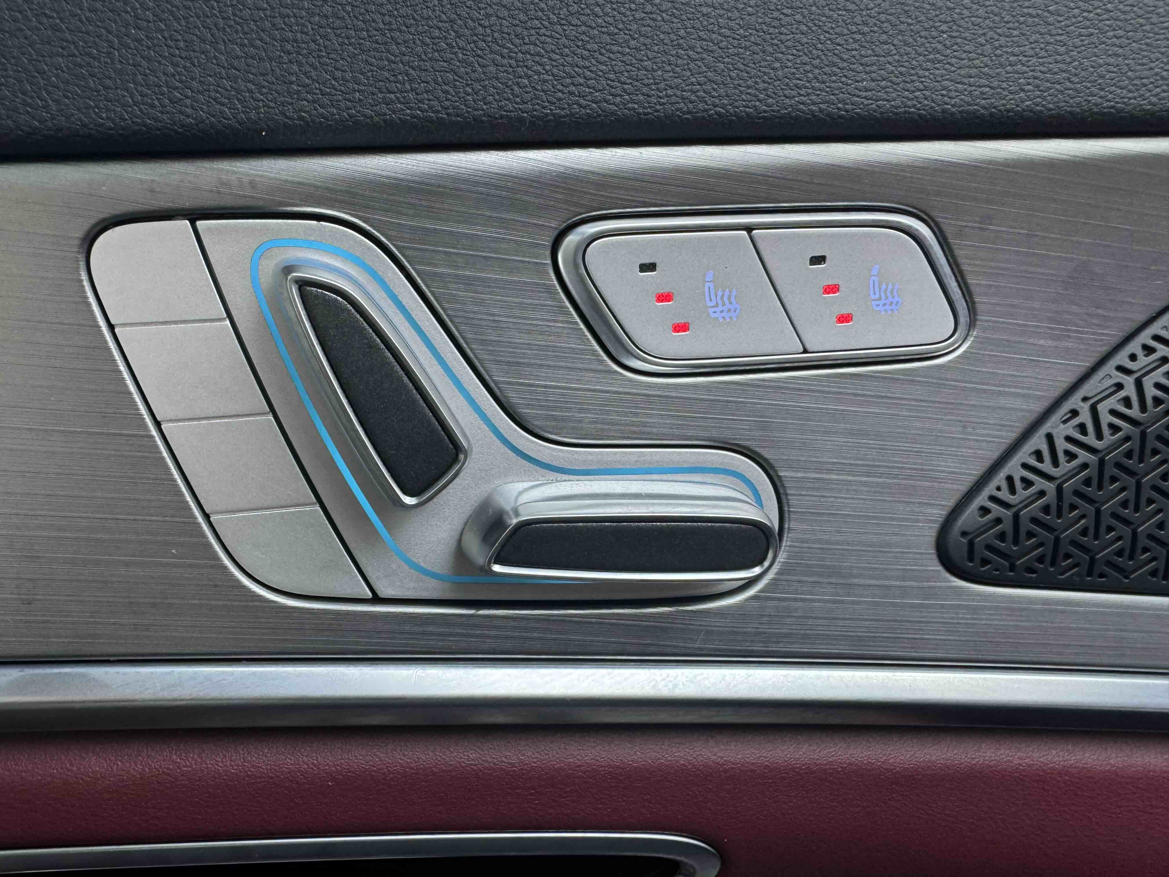 Jetour X70 PLUS 2022 car image #10