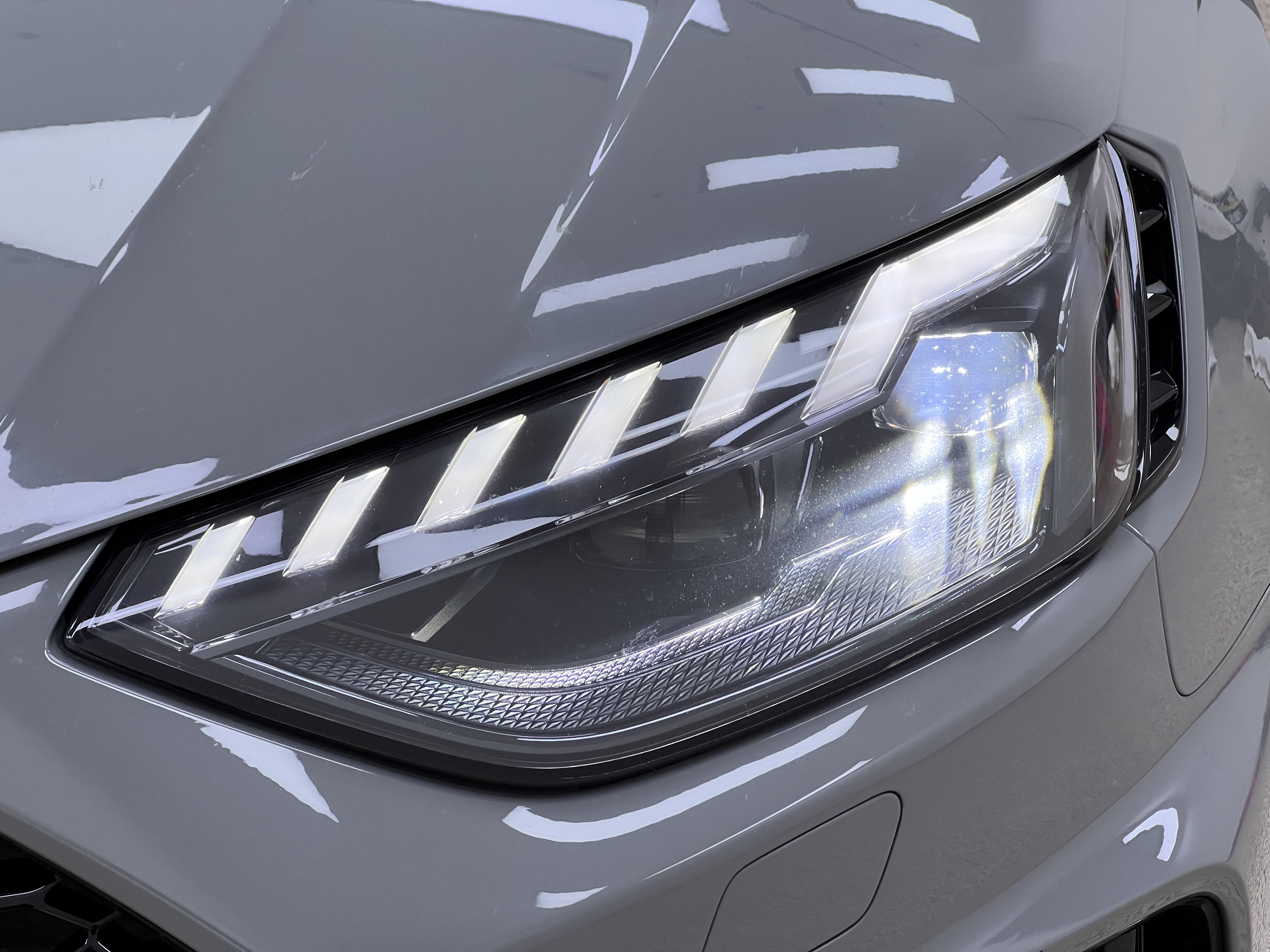 Audi RS 4 2021 car image #10