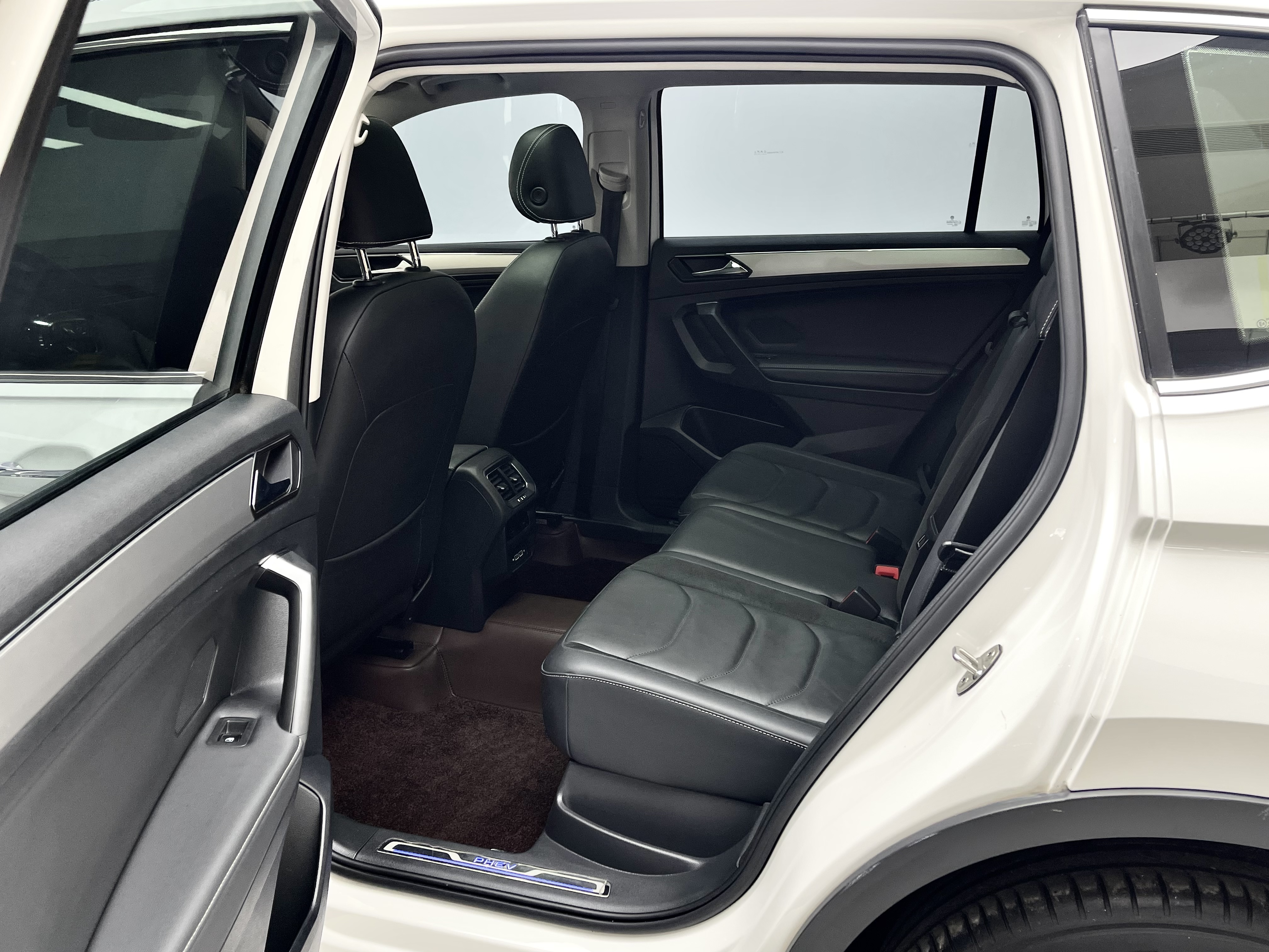 Volkswagen Tiguan L New Energy 2021 imagen de coche #10