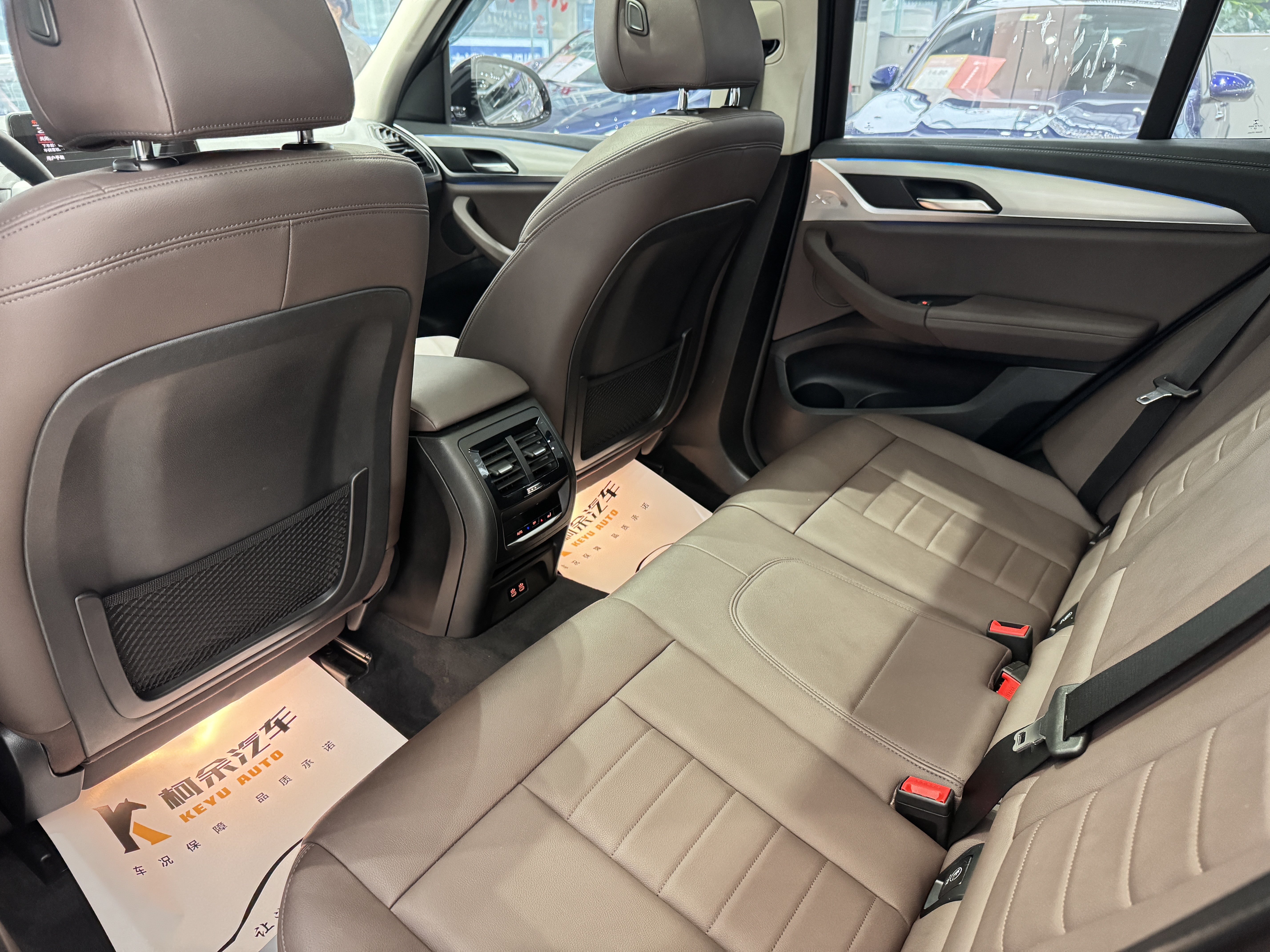 BMW iX3 2021 #10 BMW iX3 2021 immagine di auto #10