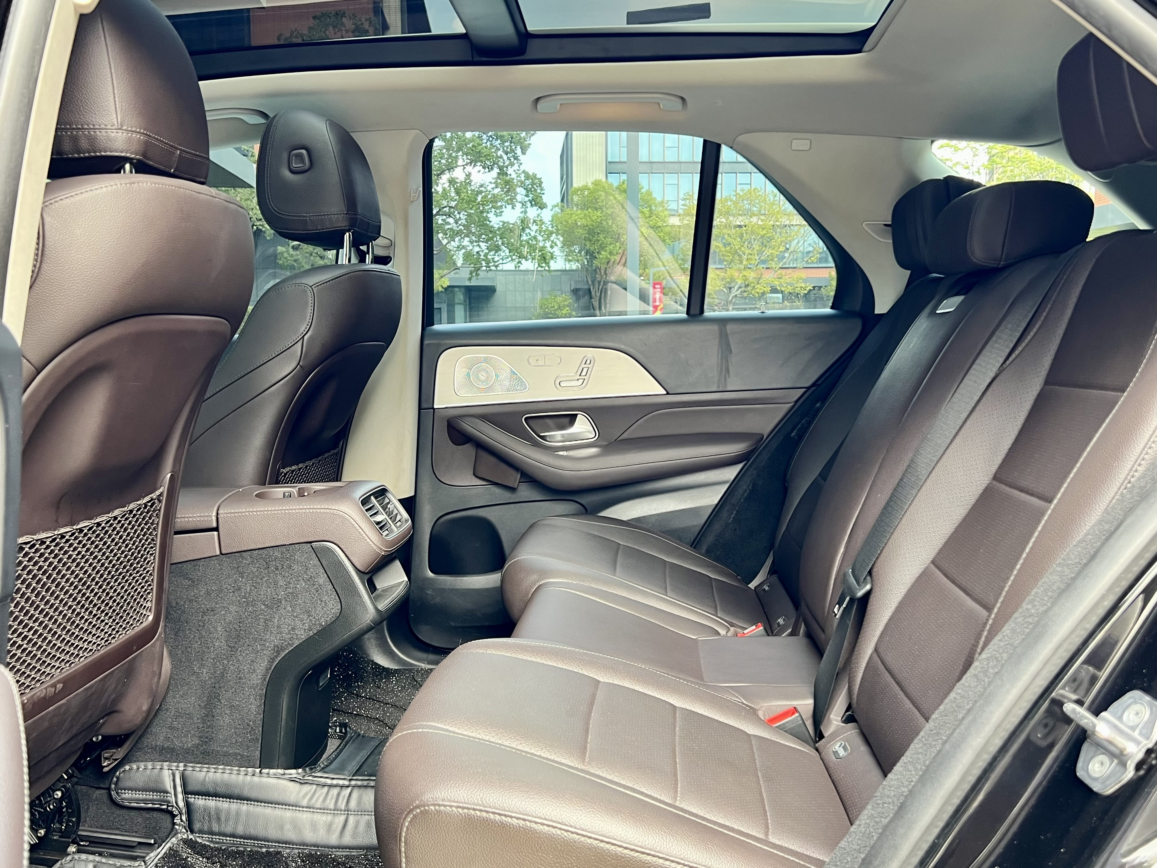 Mercedes-Benz GLE Class 2021 car image #10