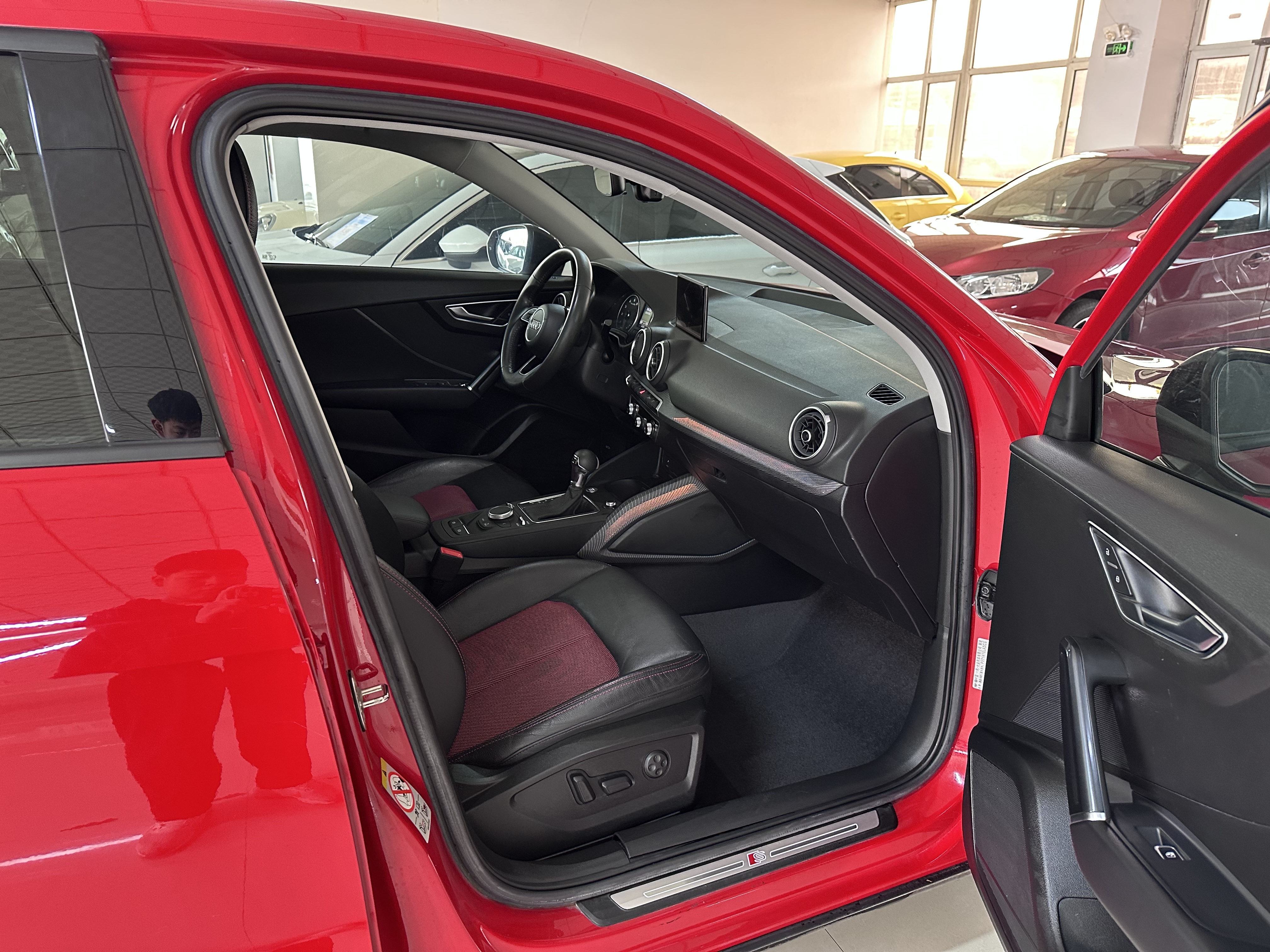 Q2L 2020 car image #10