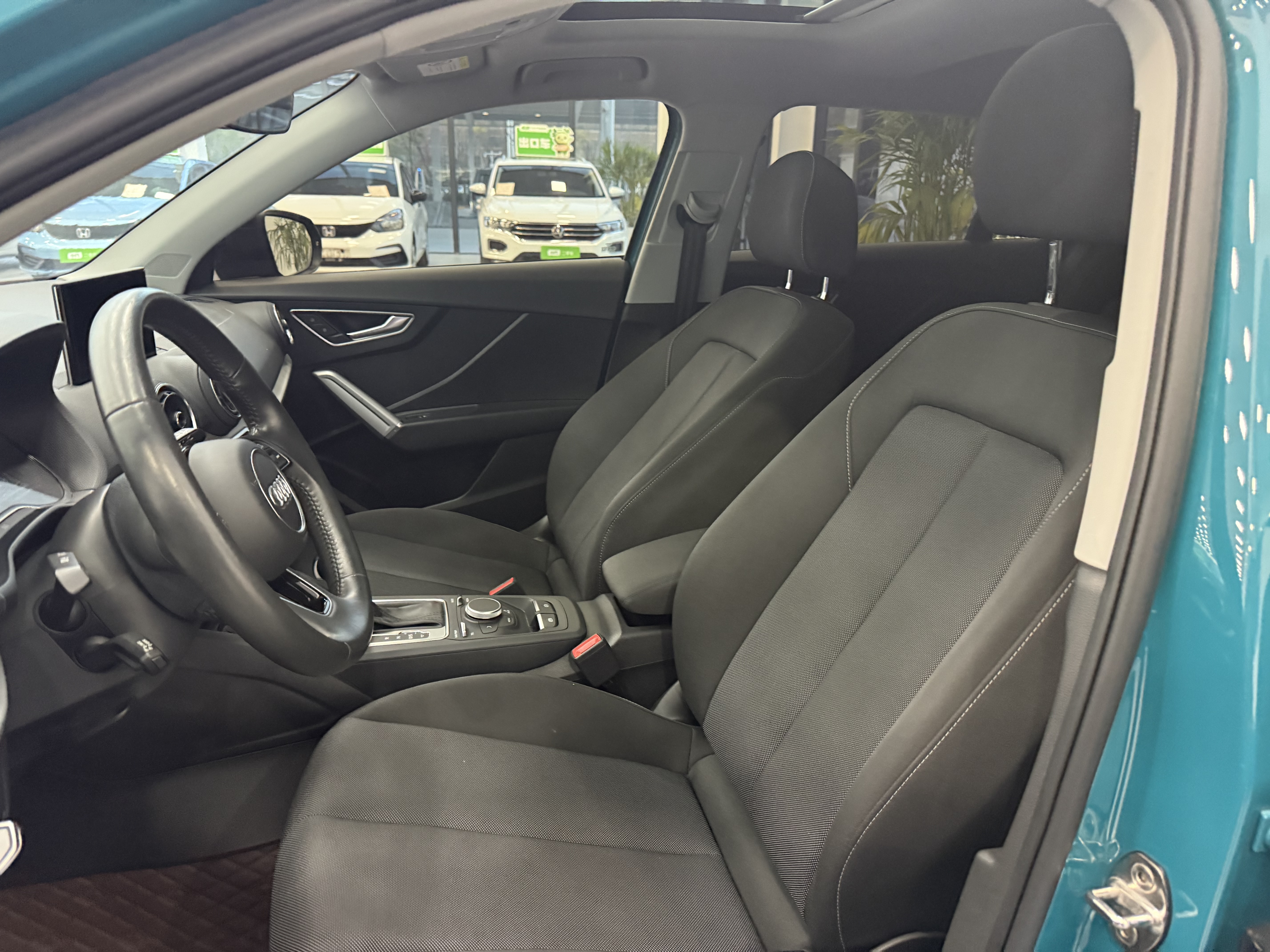 Audi Q2L 2021 #10 Audi Q2L 2021 car image #10