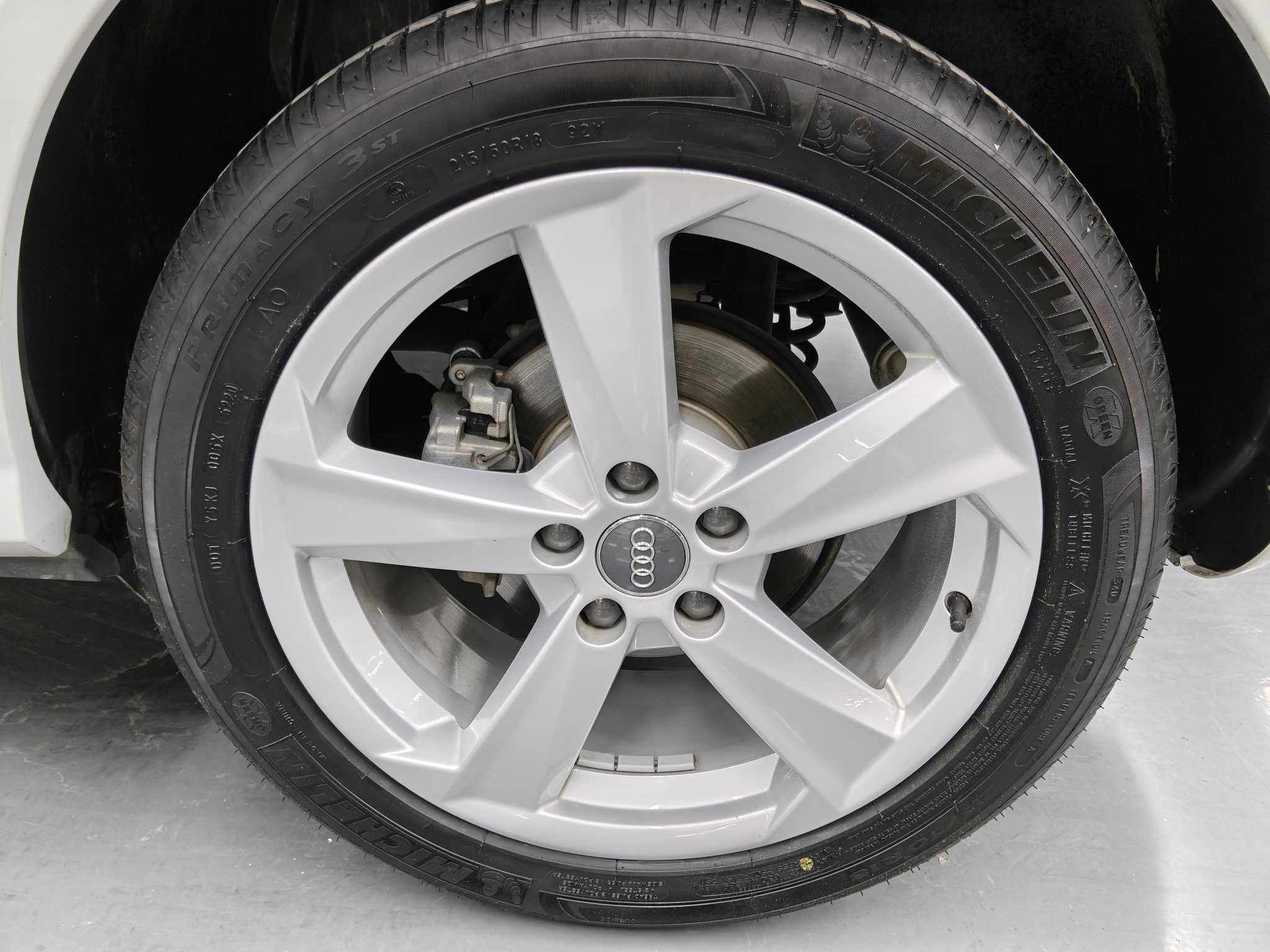 Q2L 2021 car image #10