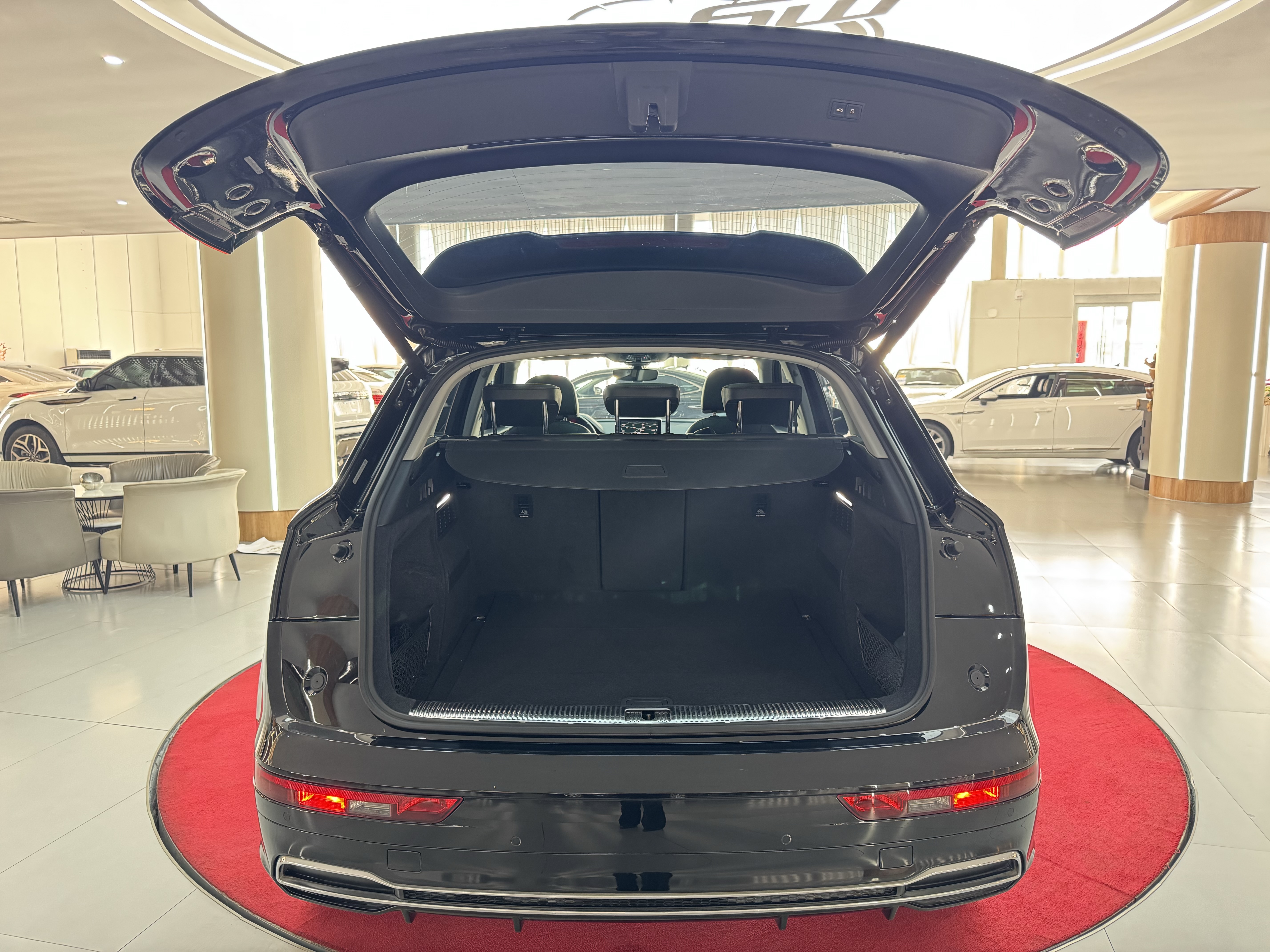 Audi Q5L 2020 صورة سيارة #10