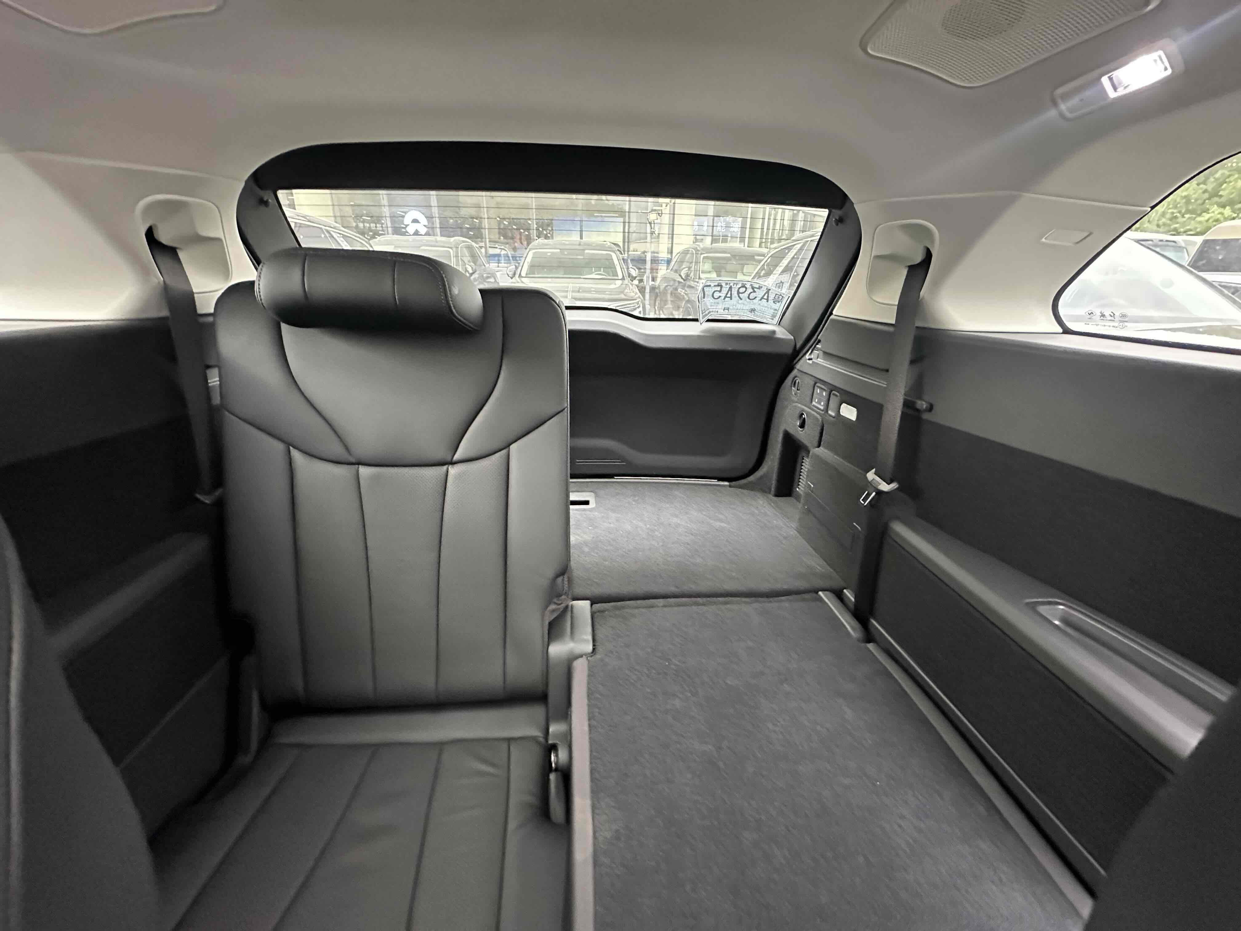 HongQi E-HS9 2023 immagine di auto #10