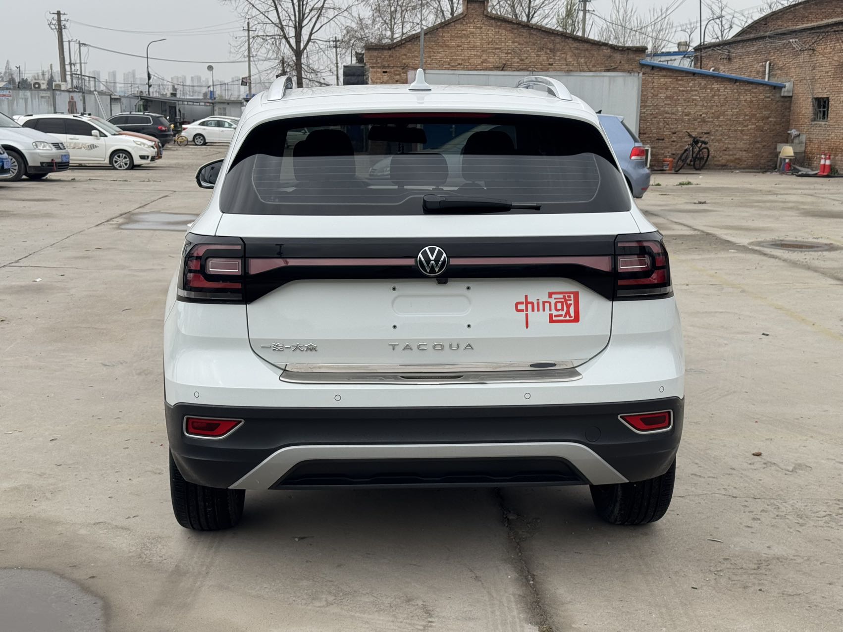 Volkswagen Tacqua 2022 car image #10