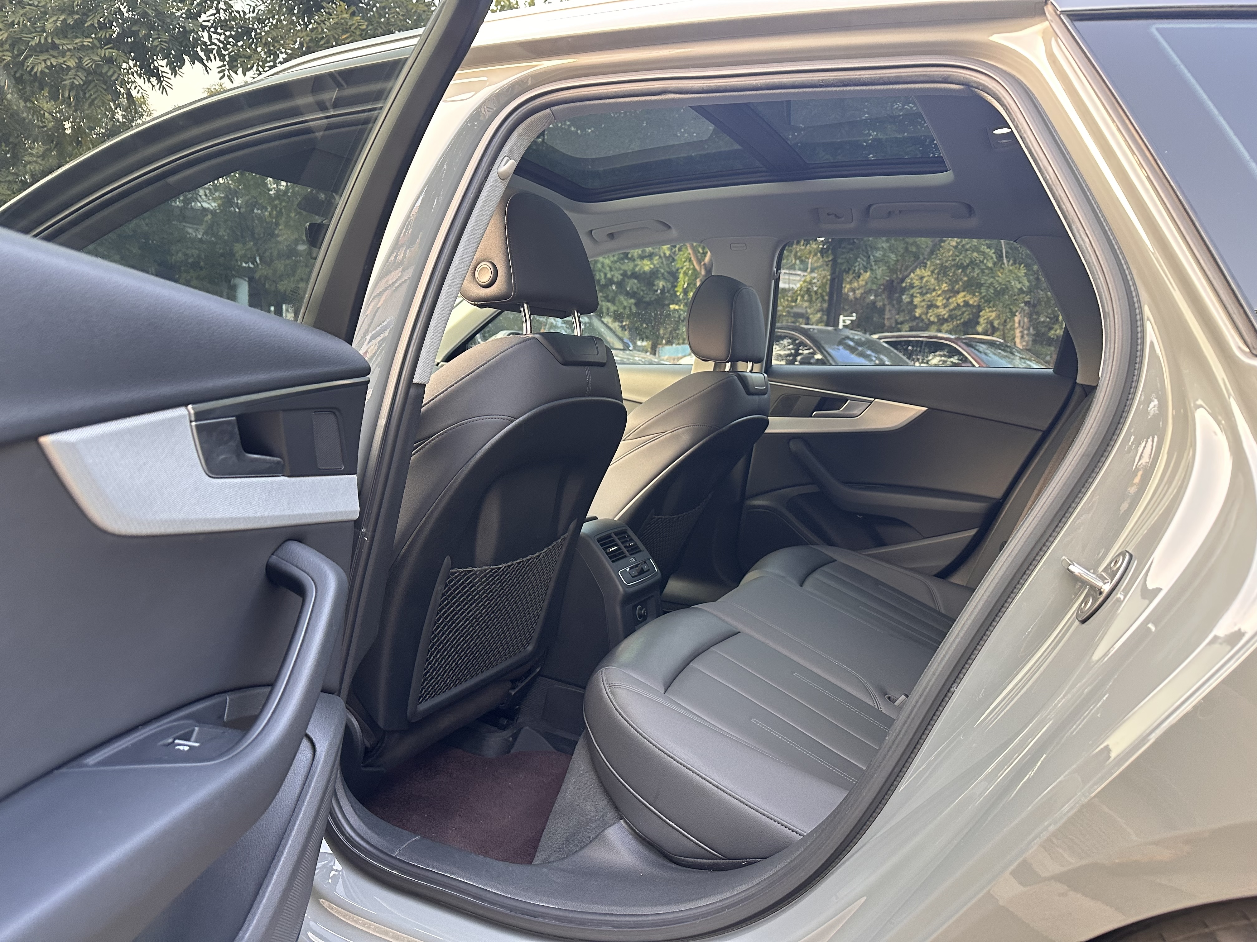 Audi A4 (Imported) 2021 #10 Audi A4 (Imported) 2021 car image #10