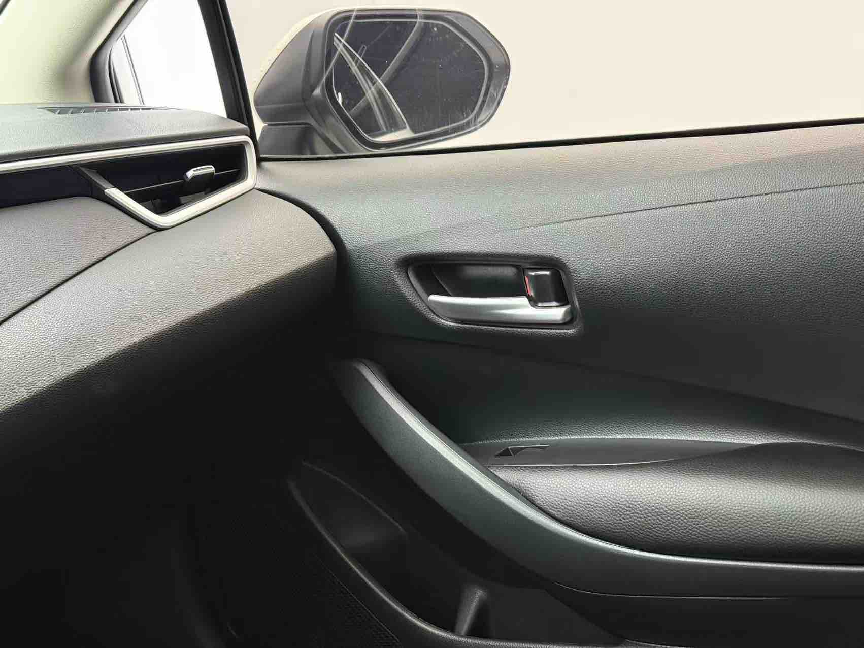Toyota Corolla 2023 car image #10