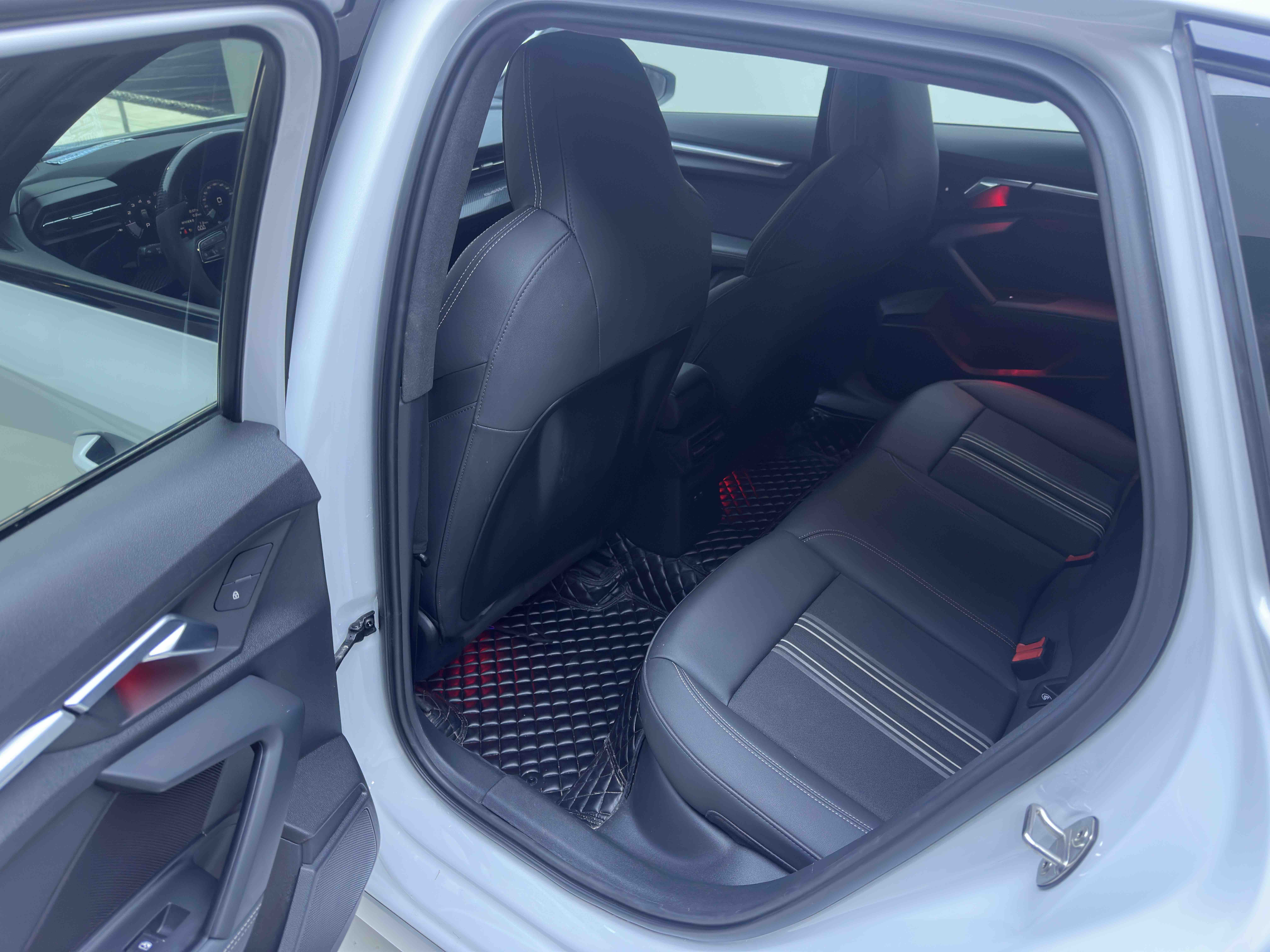 2021 immagine di auto #10