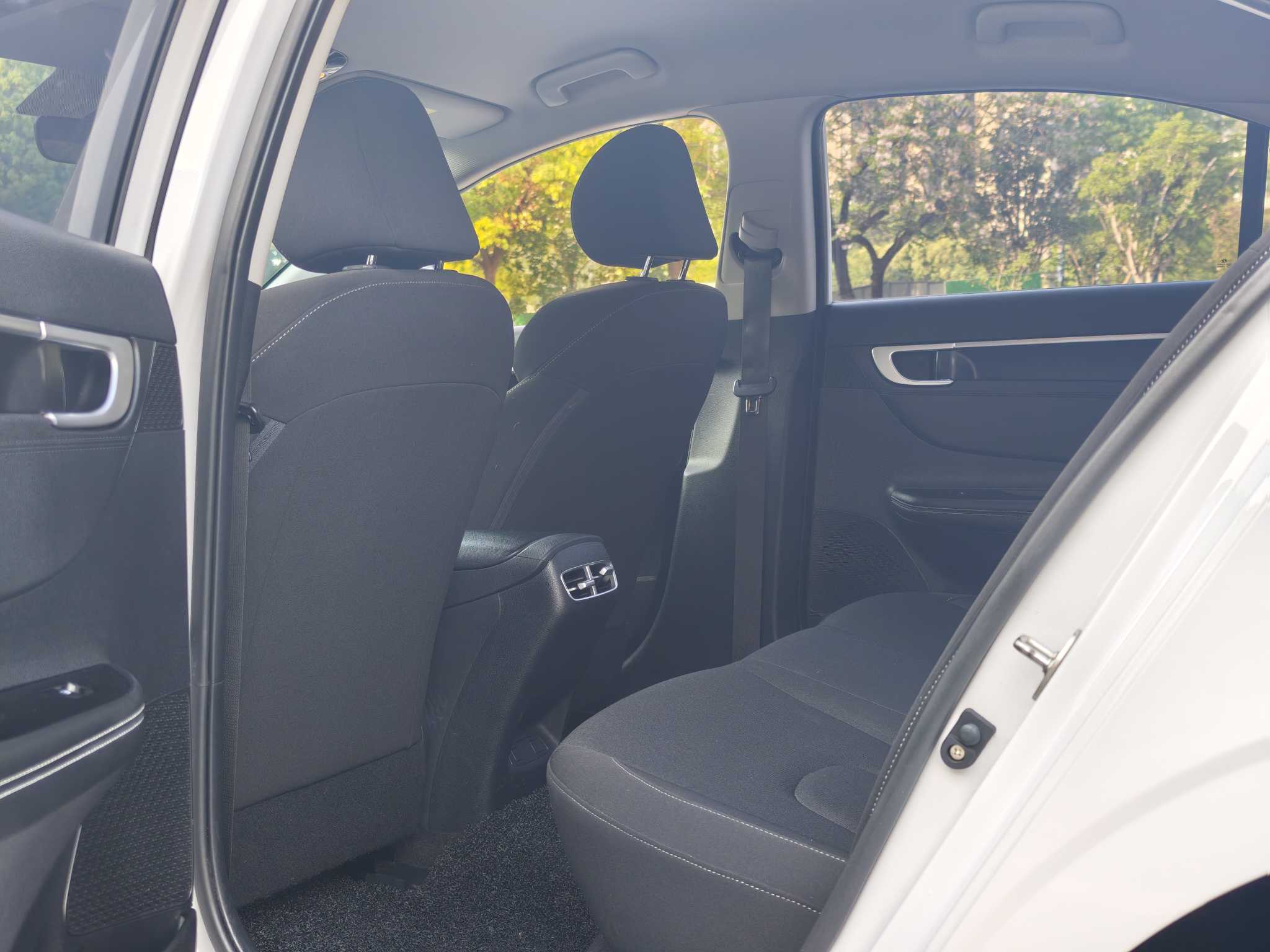 Hyundai Mistra New Energy 2023 #10 Hyundai Mistra New Energy 2023 car image #10