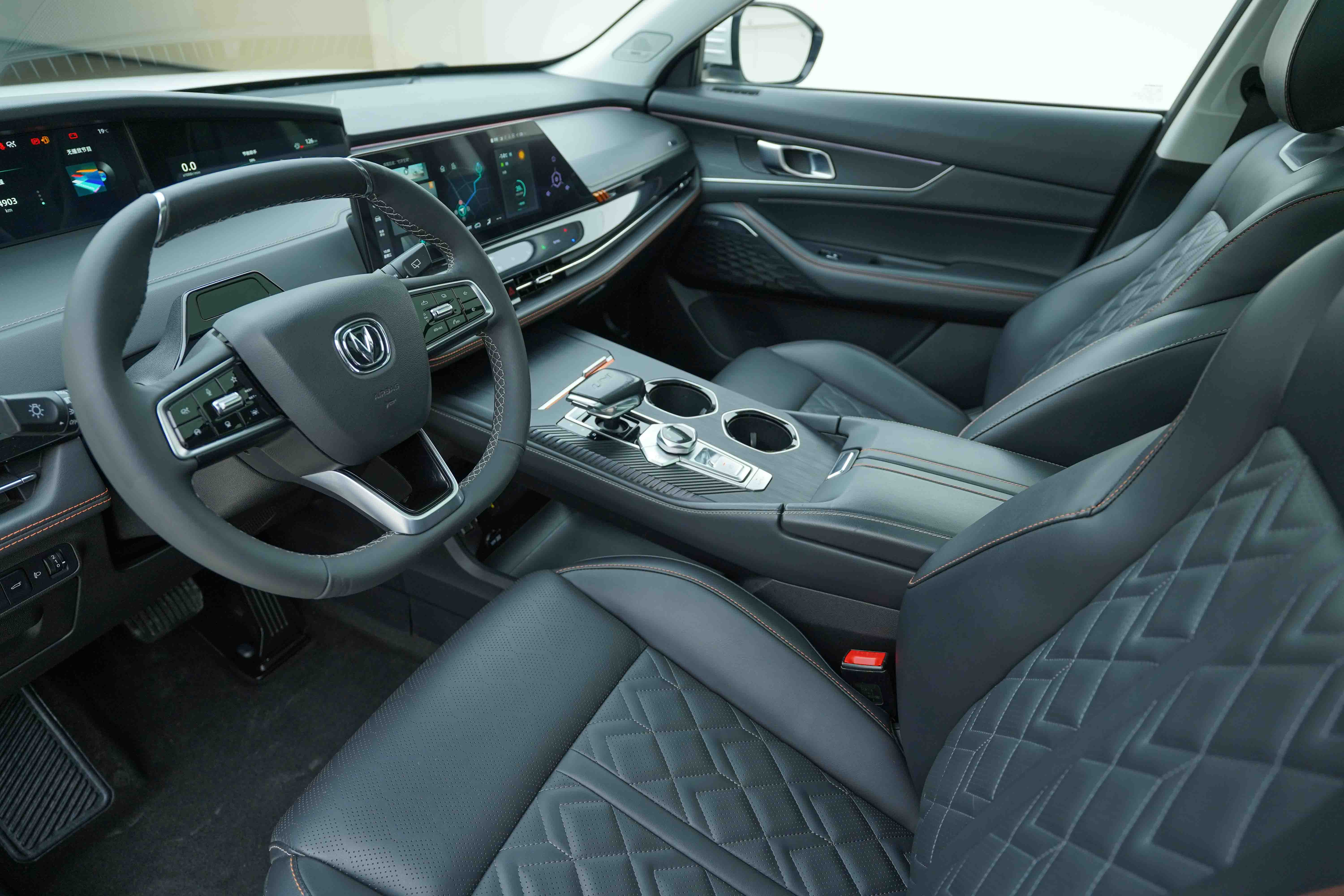 长安 长安UNI-K 2021 汽车图片 #10