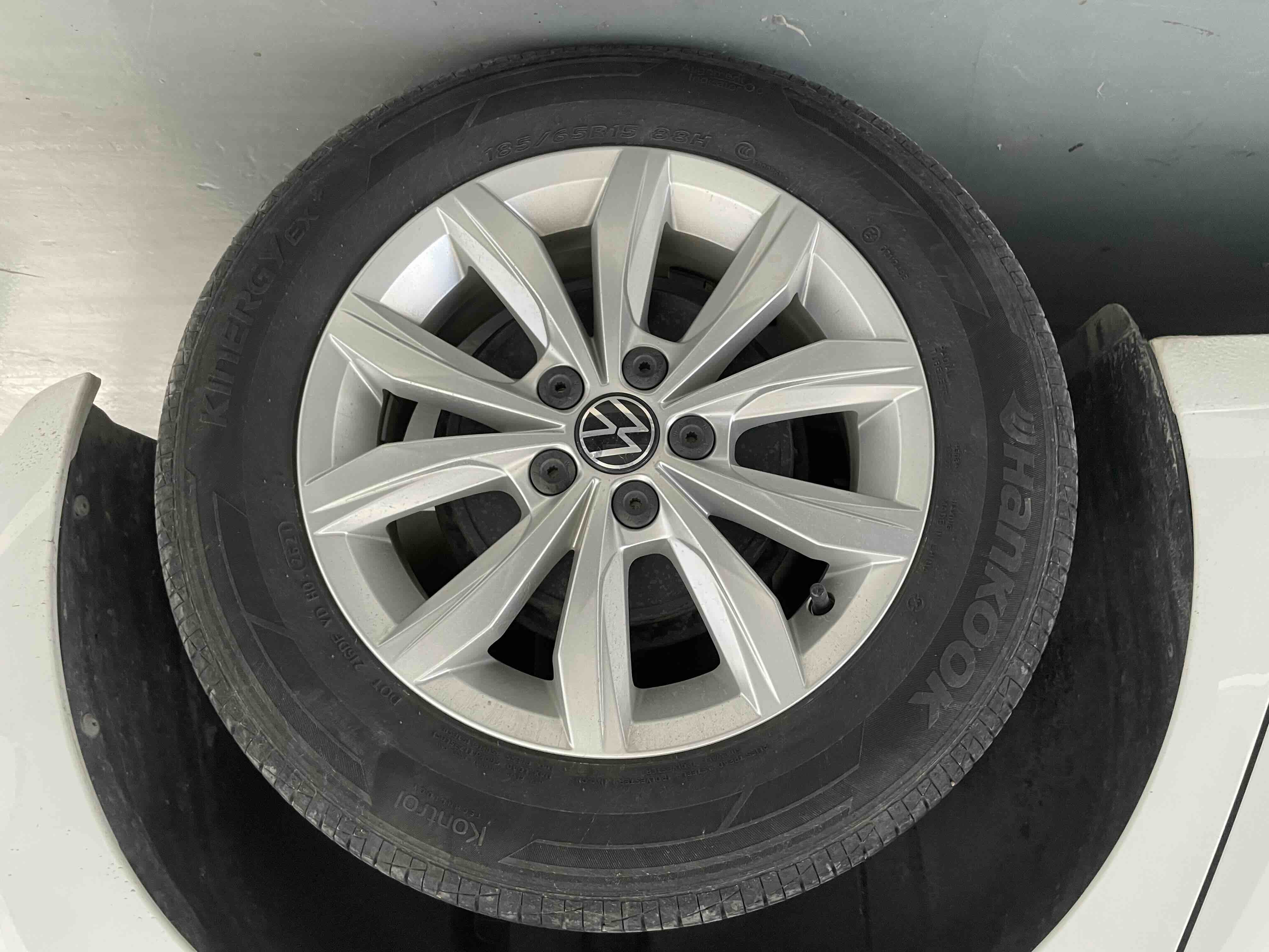 Volkswagen Polo 2021 car image #10