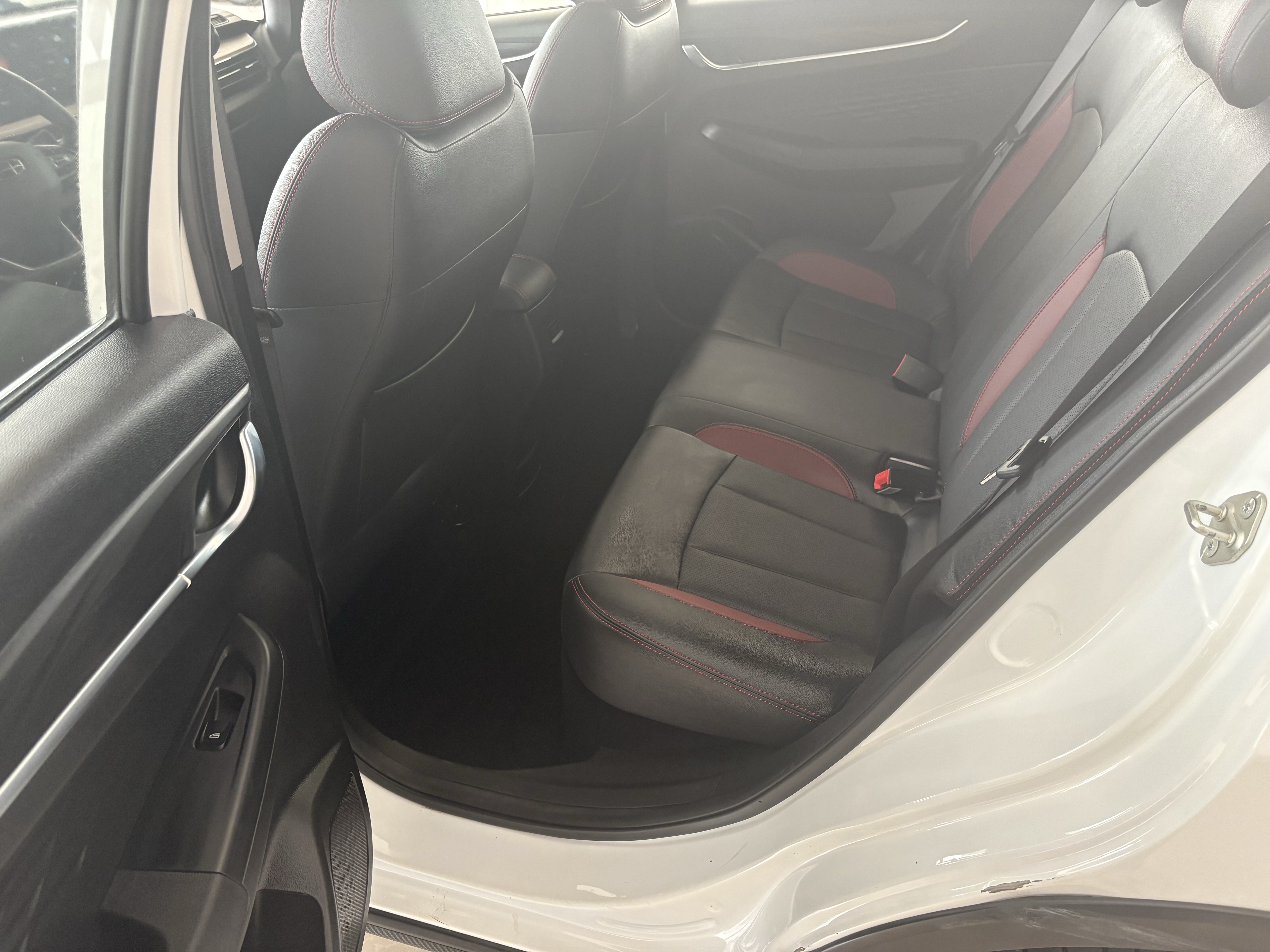 Vision X3 2022 #10 Vision X3 2022 car image #10