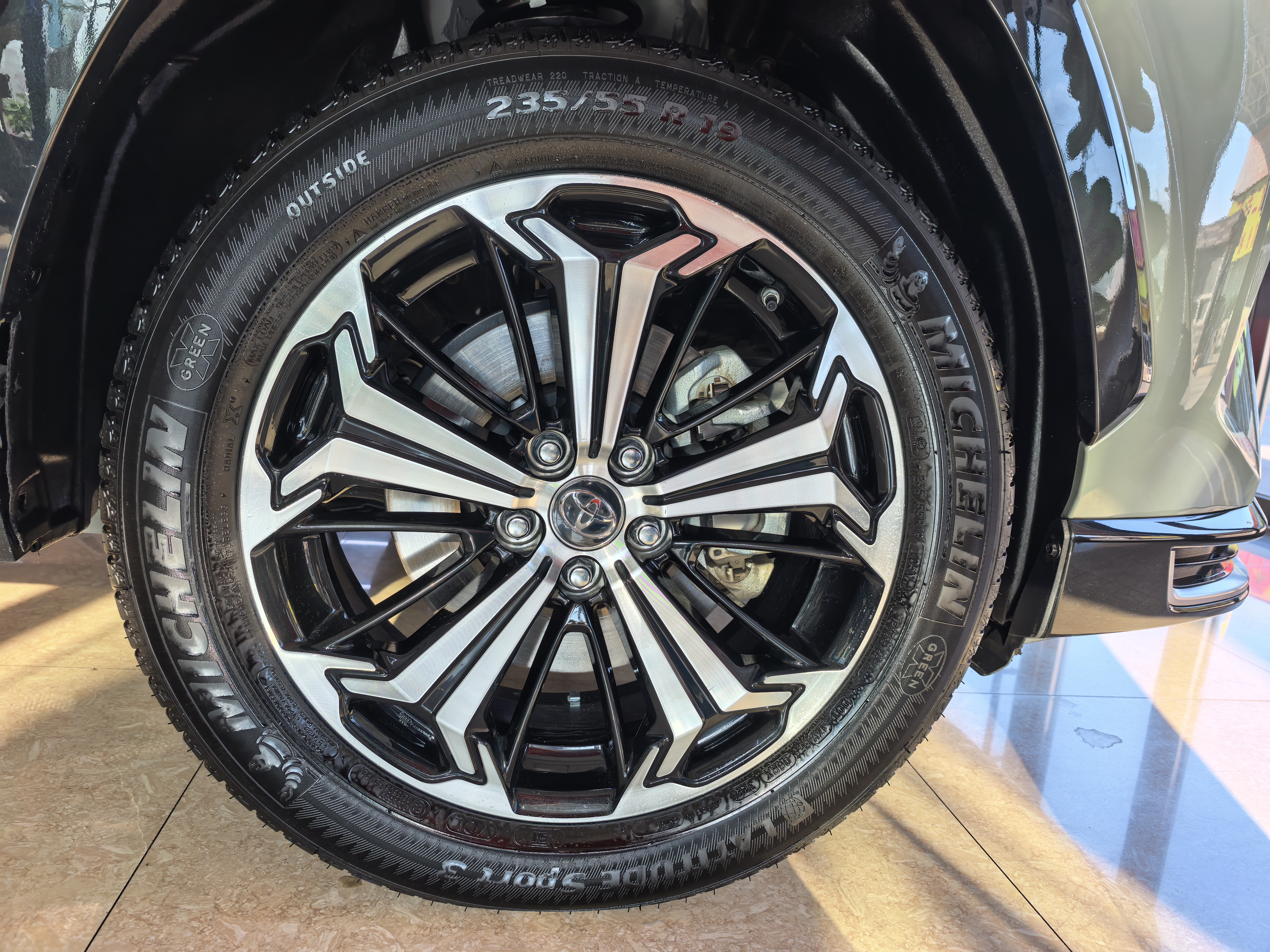 Toyota RAV4 Hybird E+ 2021 car image #10