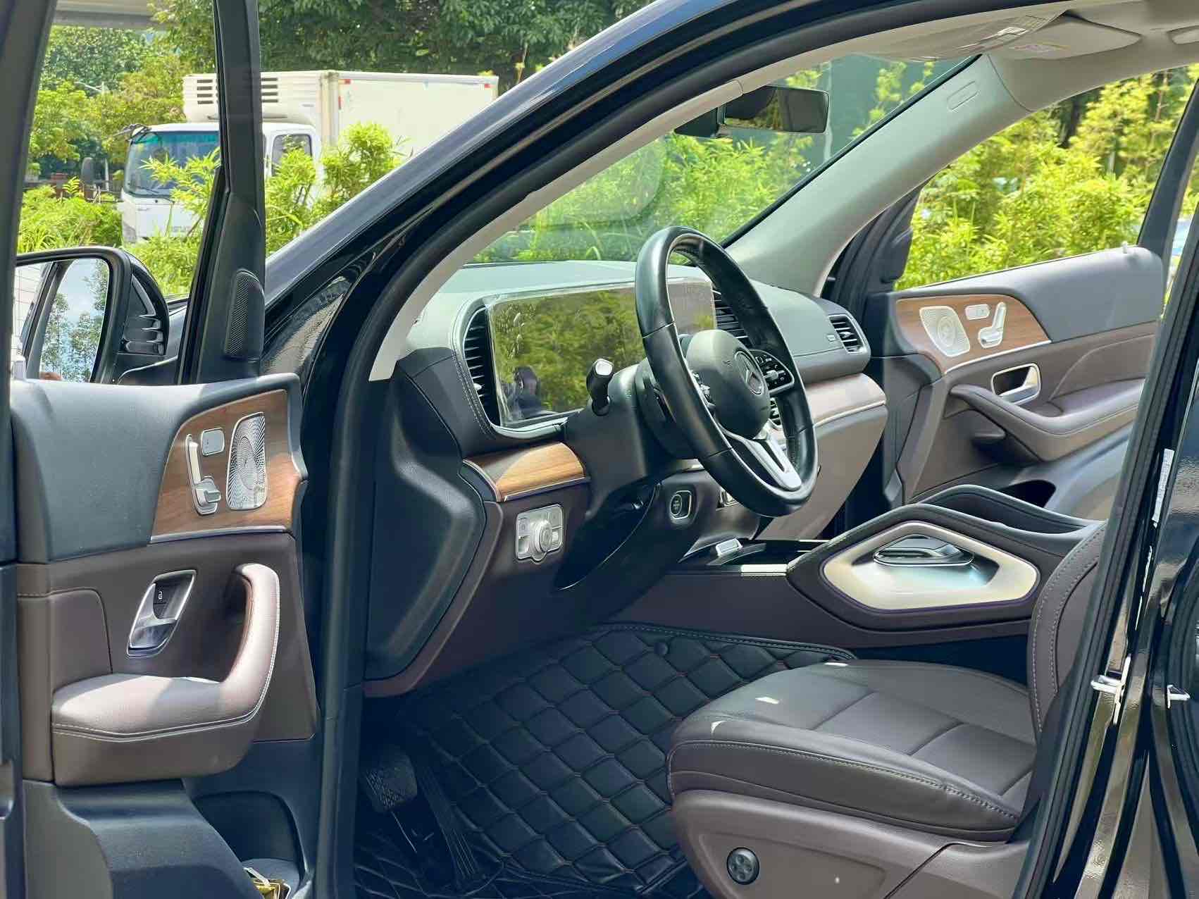 Mercedes-Benz GLE Class New Energy 2022 car image #10