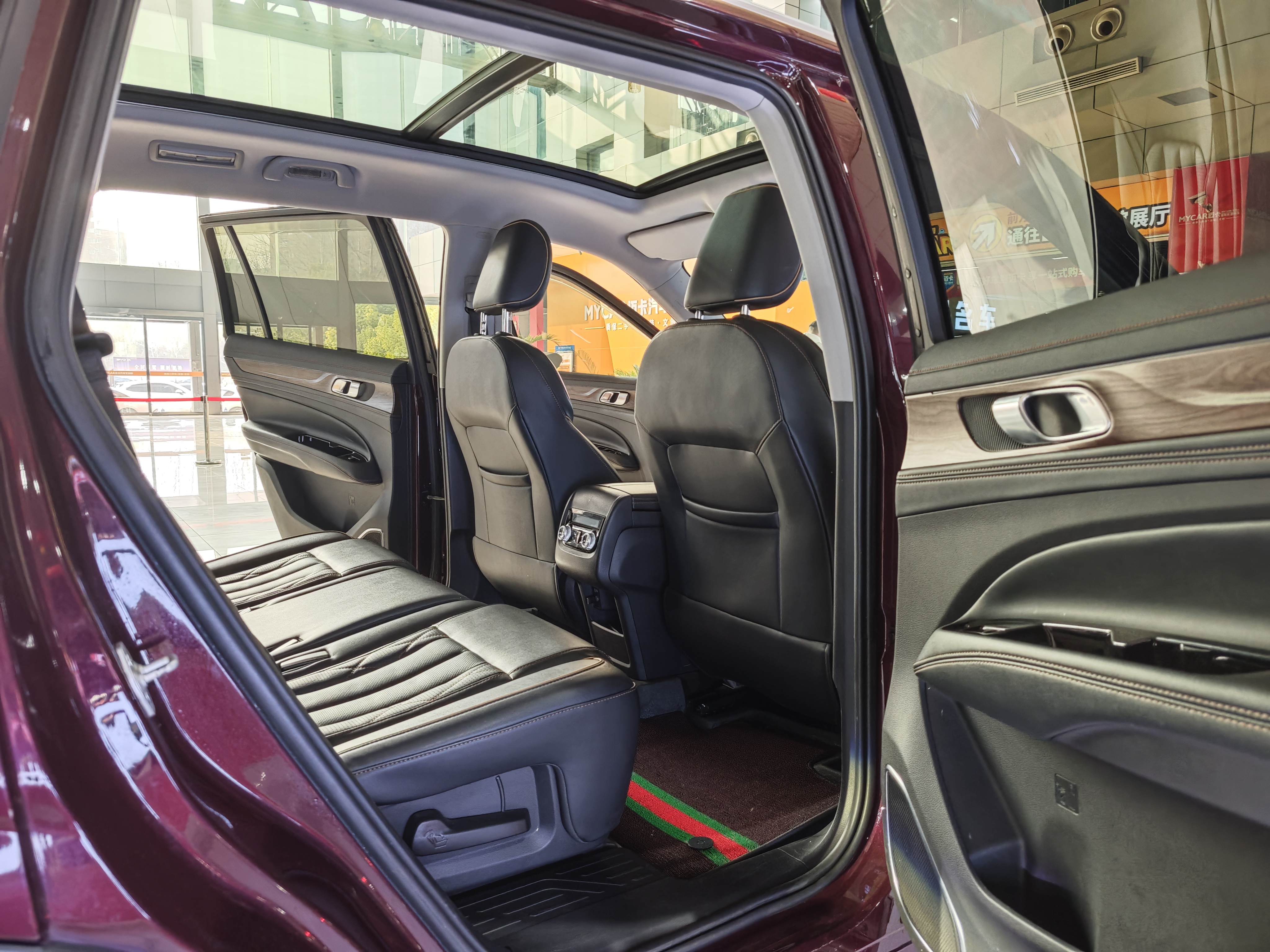 Ford Equator 2021 صورة سيارة #10