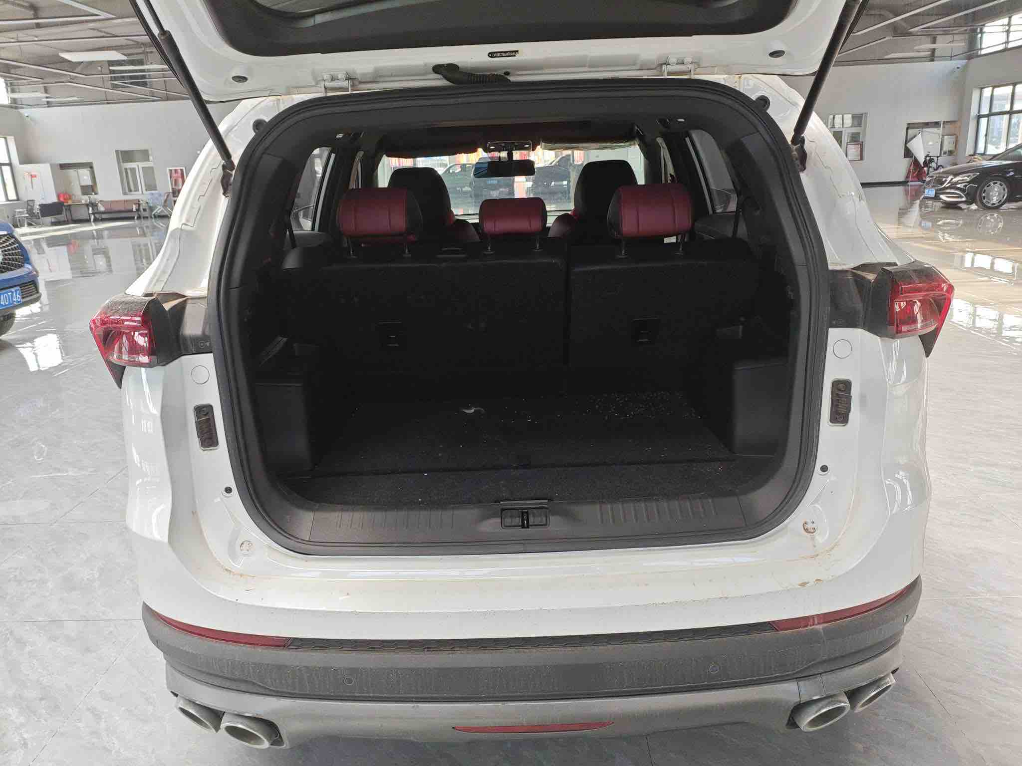 Jetour X70 PLUS 2022 car image #10