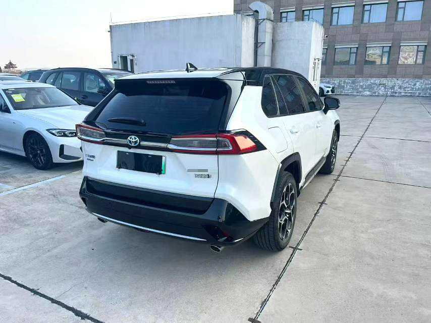 Toyota Wildlander New Energy 2021 #10 Toyota Wildlander New Energy 2021 car image #10