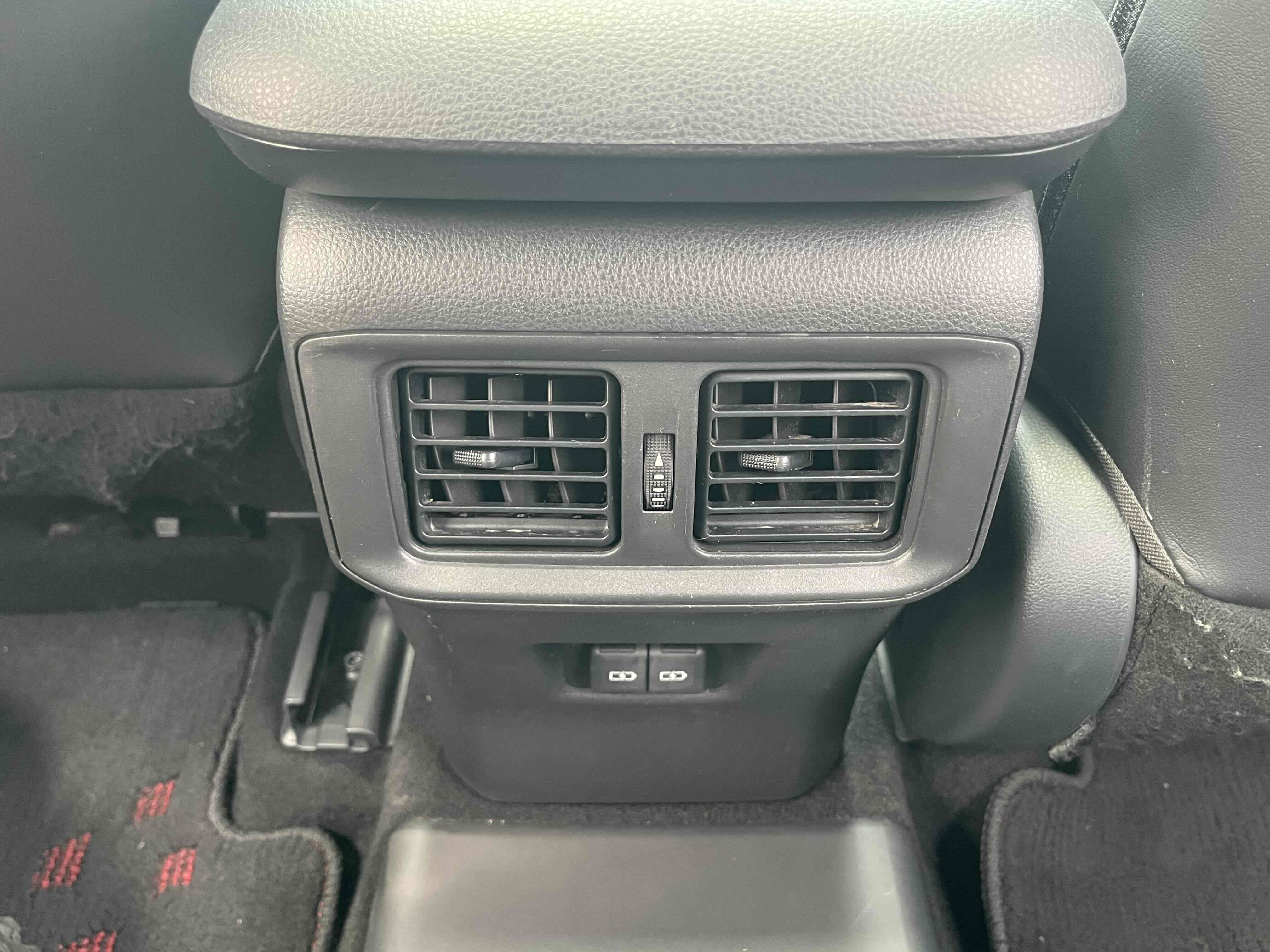 丰田 威兰达新能源 2022 #10 丰田 威兰达新能源 2022 汽车图片 #10