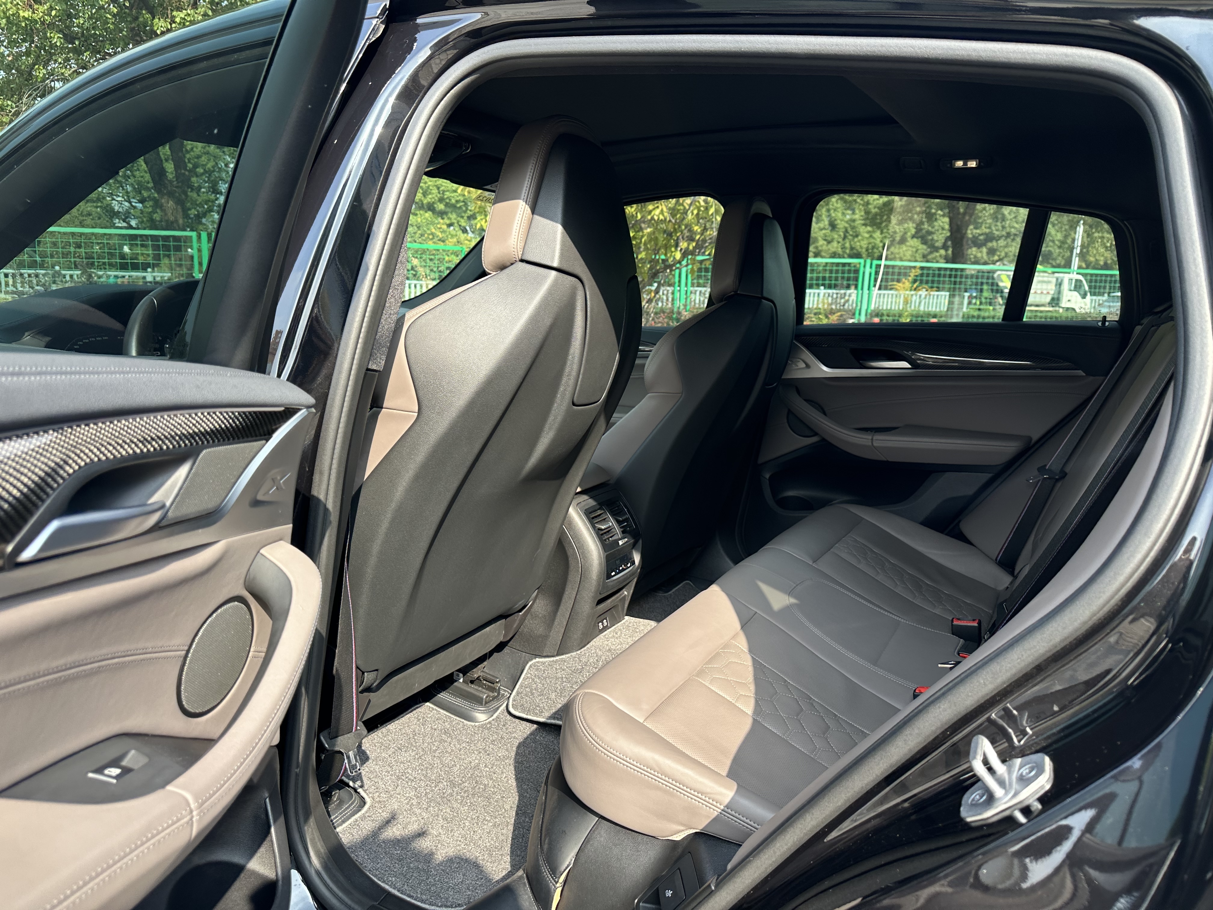 BMW X4 M 2021 car image #10