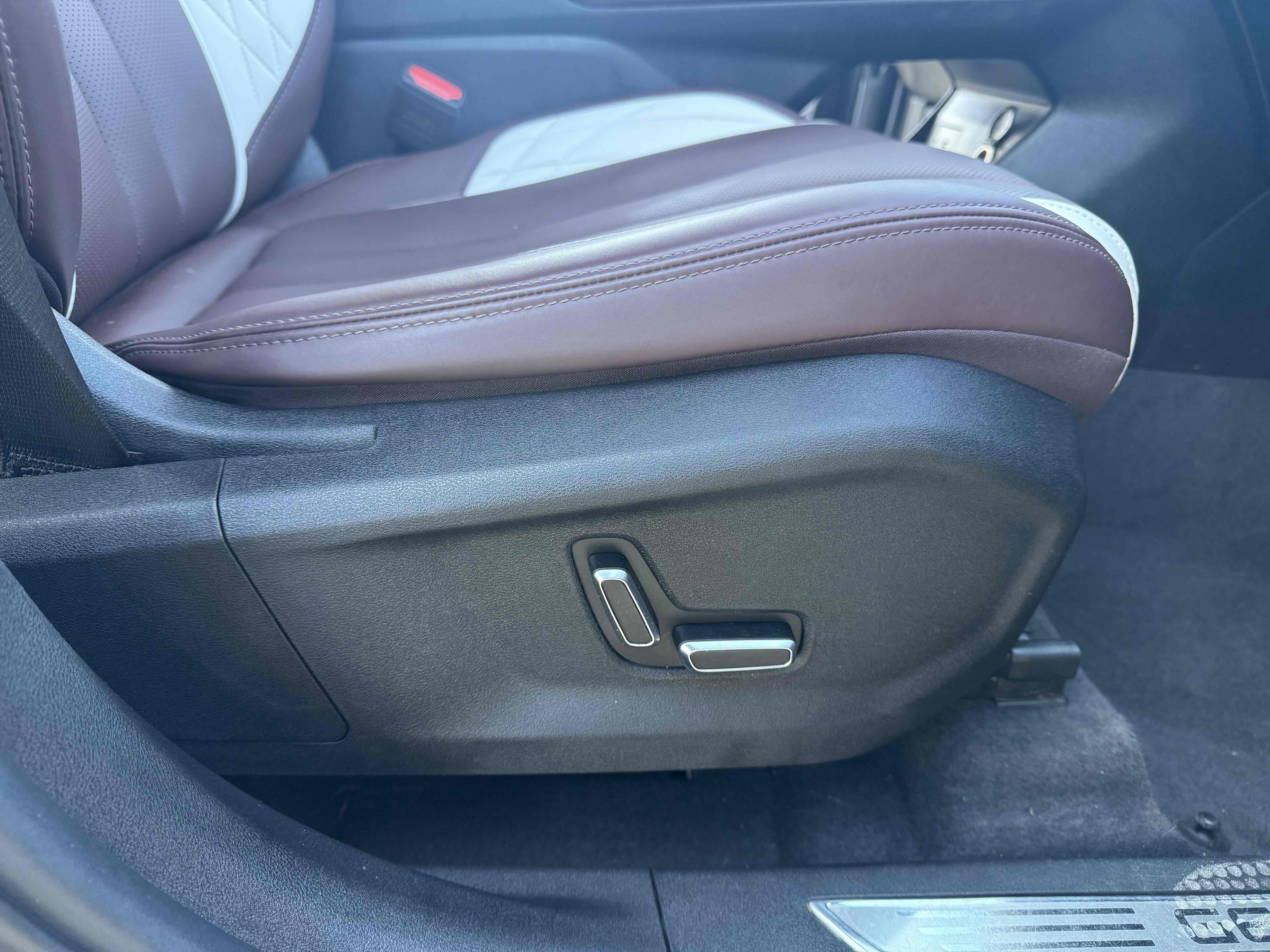 GEELY Monjaro 2022 car image #10