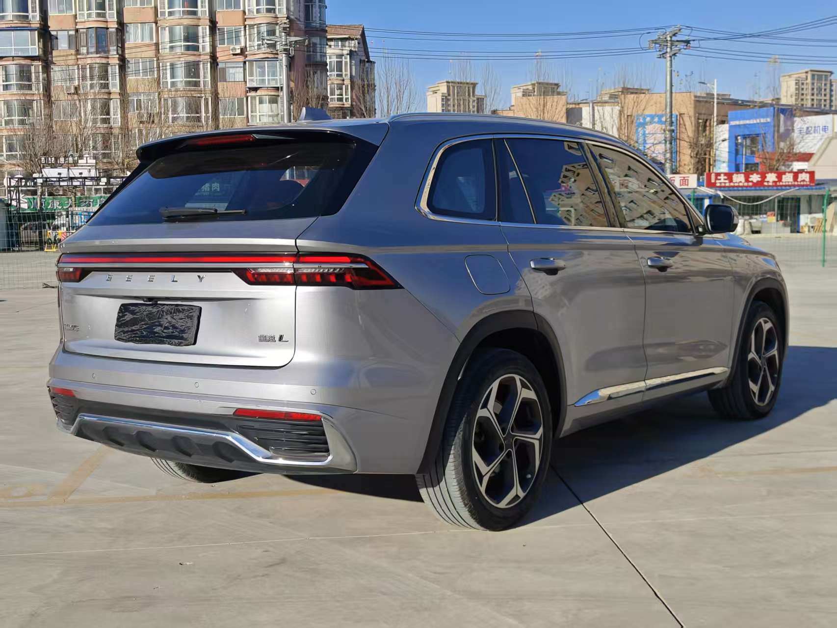 GEELY Tugella 2019 #10 GEELY Tugella 2019 car image #10