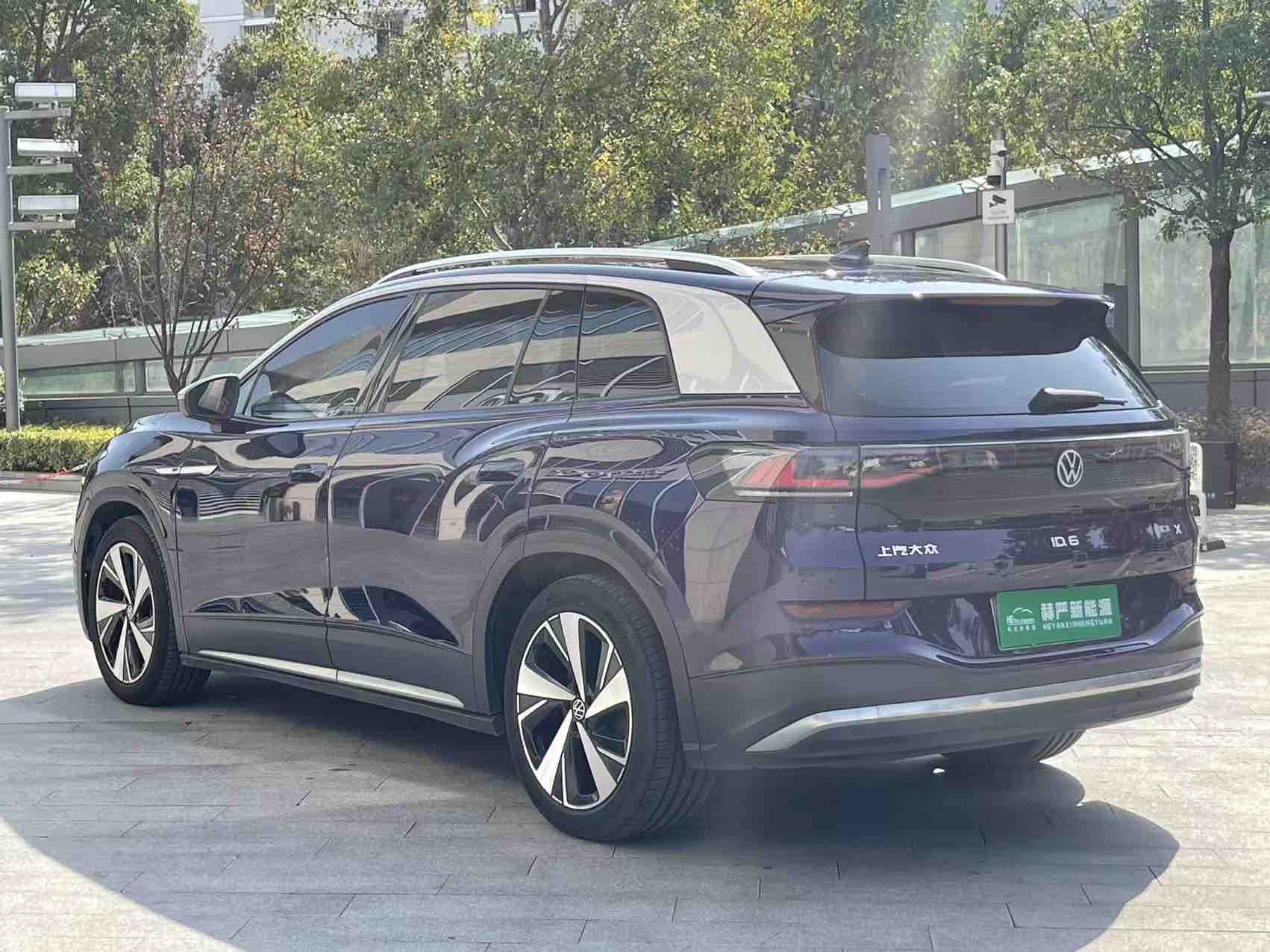 Volkswagen ID.6 X 2021 car image #10