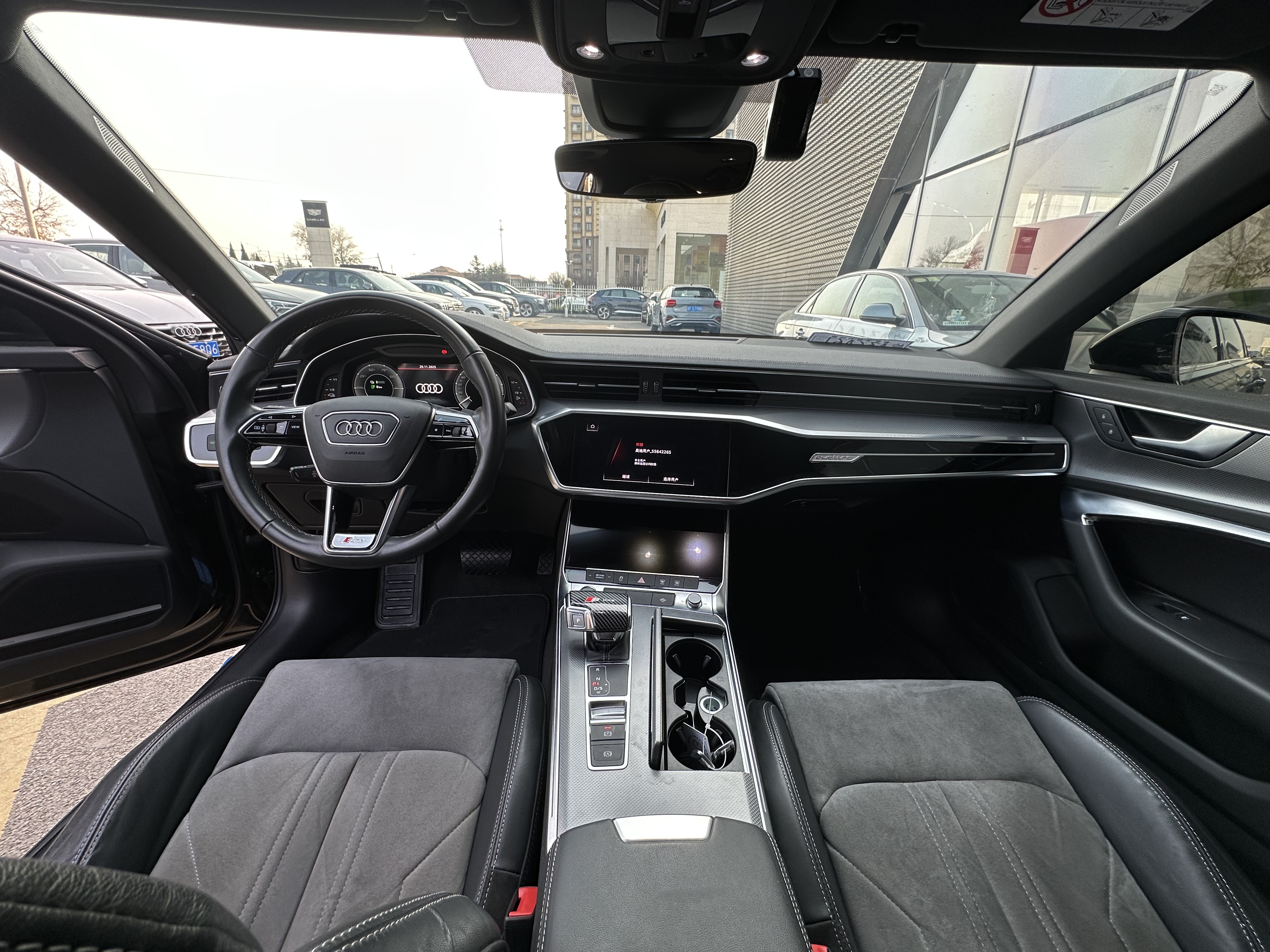 Audi 2021 car image #10