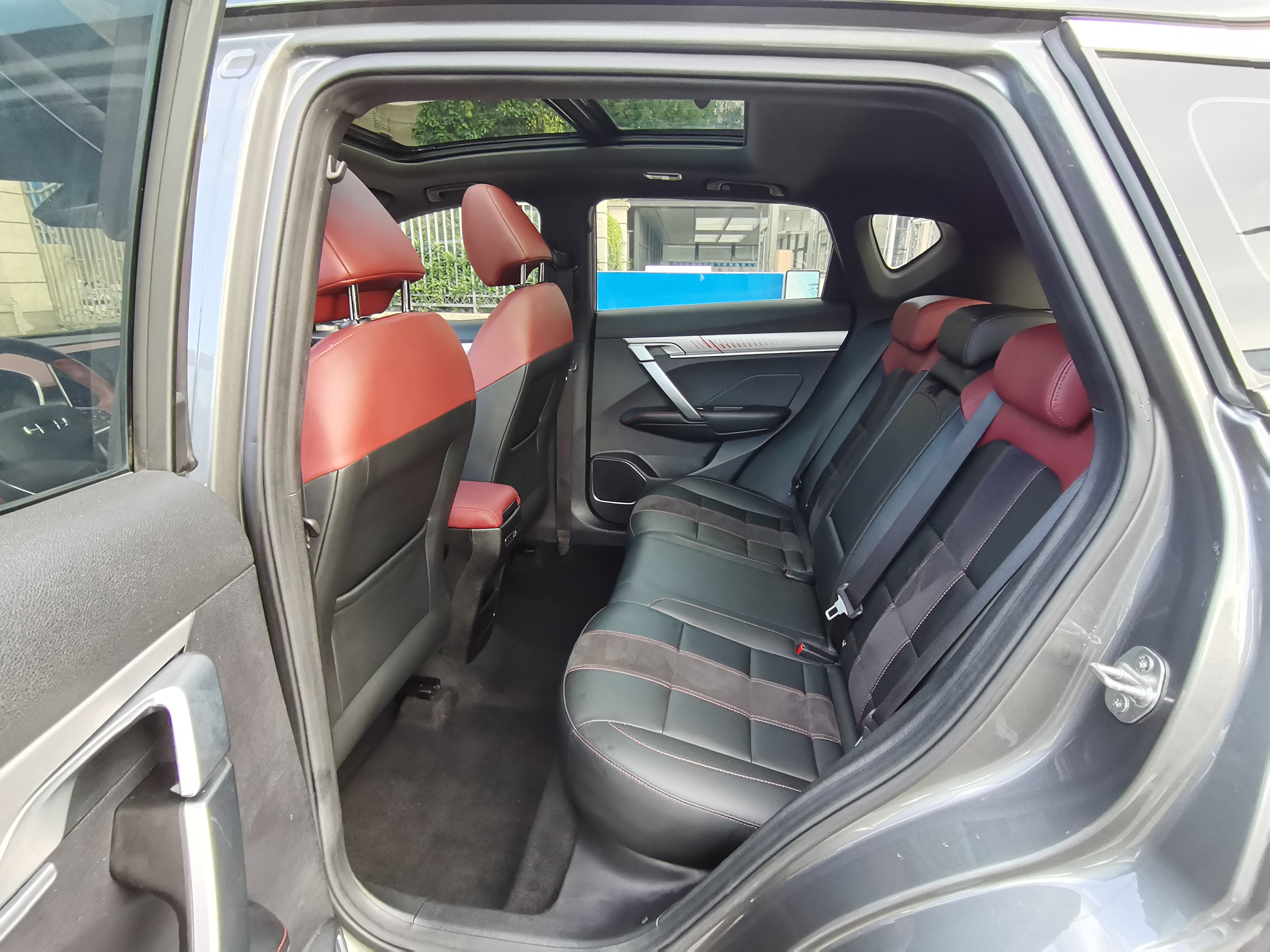 GEELY Coolray 2021 #10 GEELY Coolray 2021 car image #10