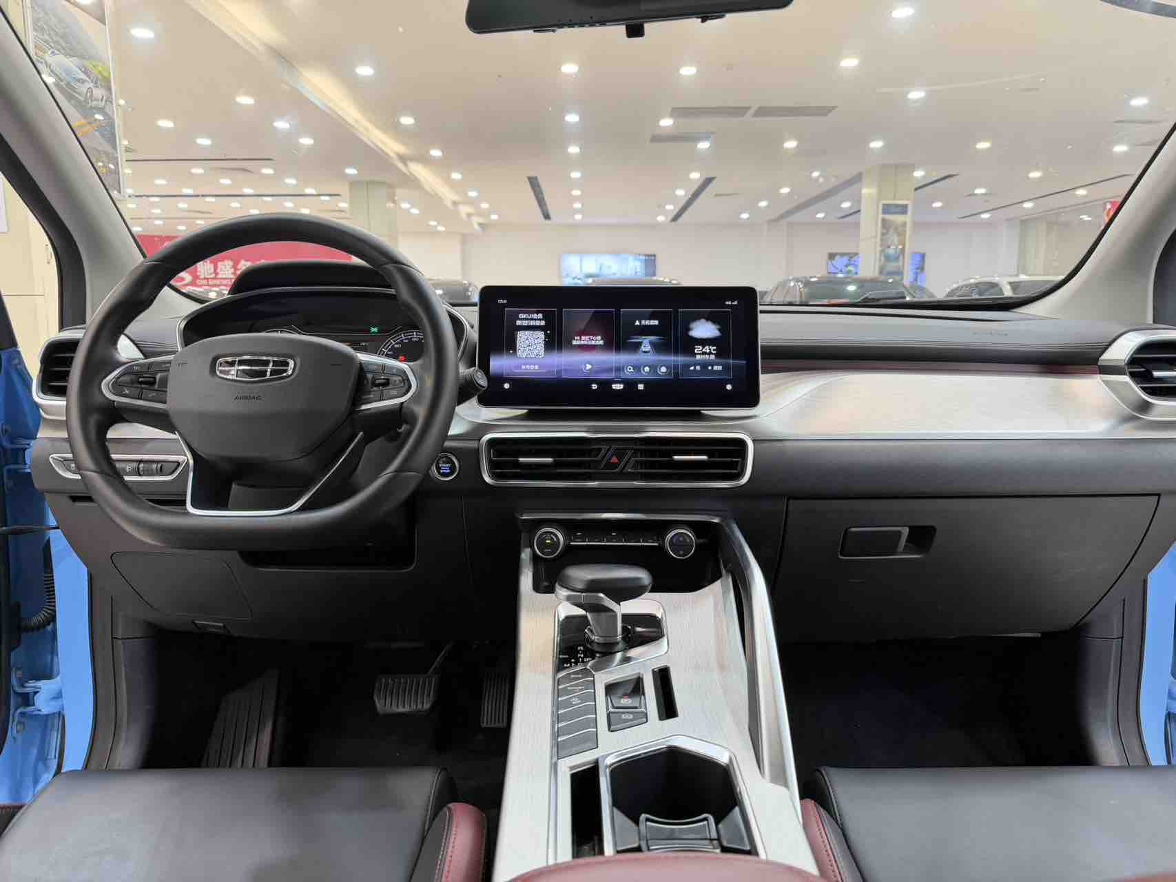 GEELY Coolray 2022 #10 GEELY Coolray 2022 car image #10