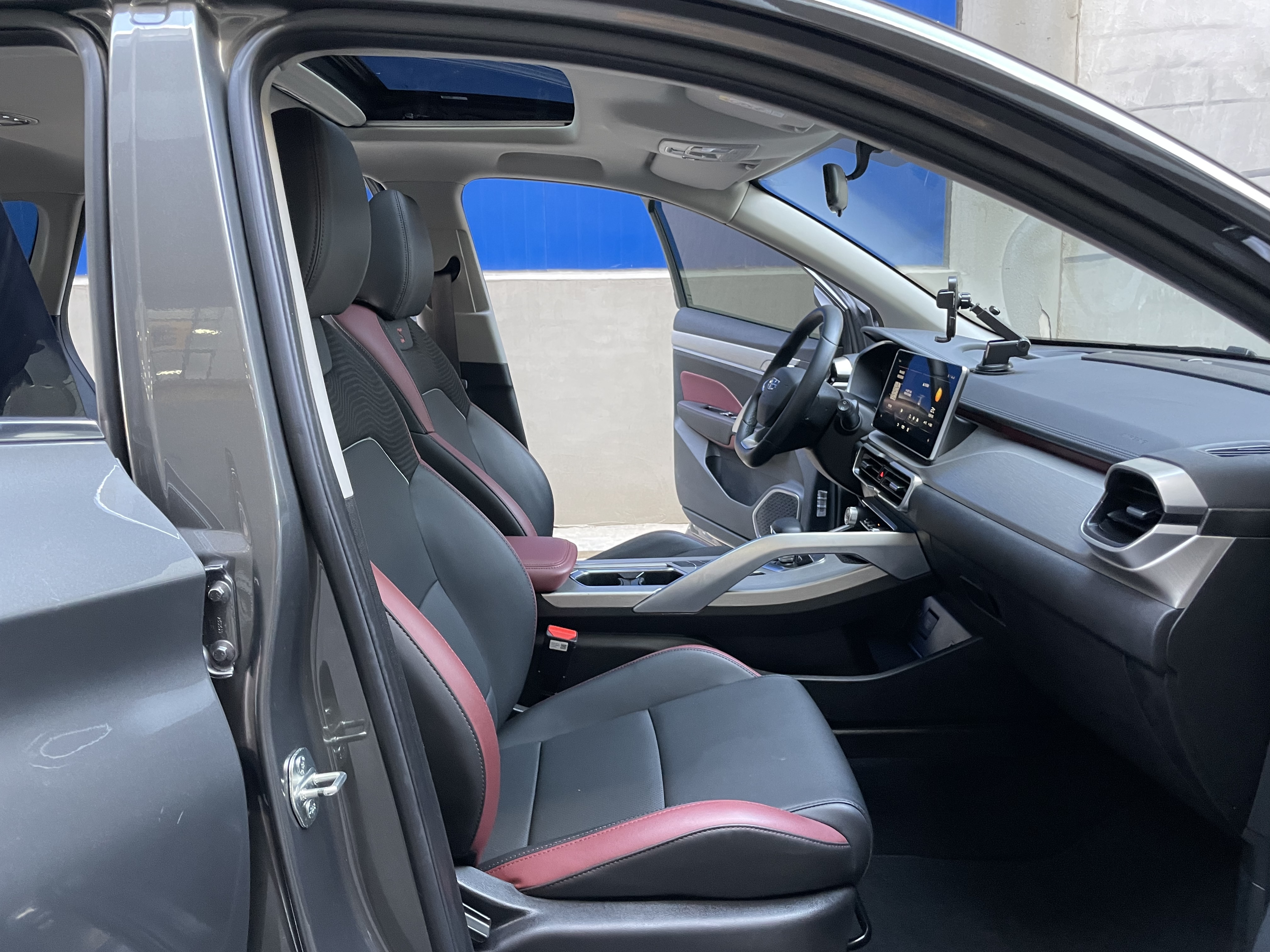 GEELY Coolray 2023 #10 GEELY Coolray 2023 car image #10