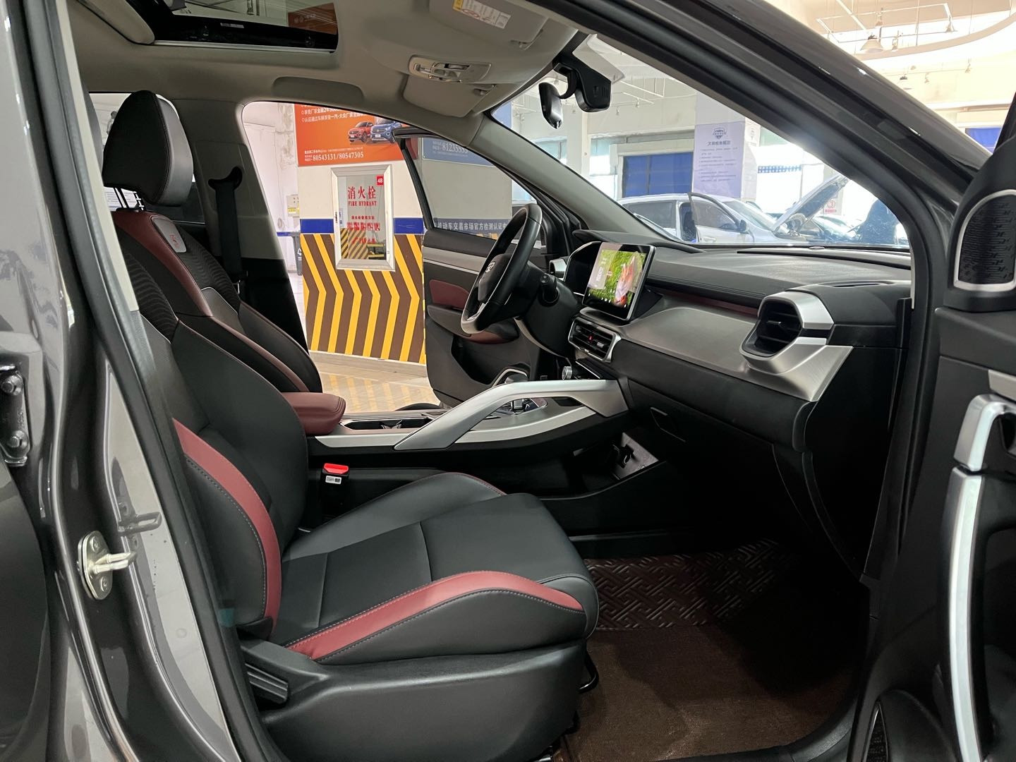 GEELY Coolray 2021 #10 GEELY Coolray 2021 car image #10