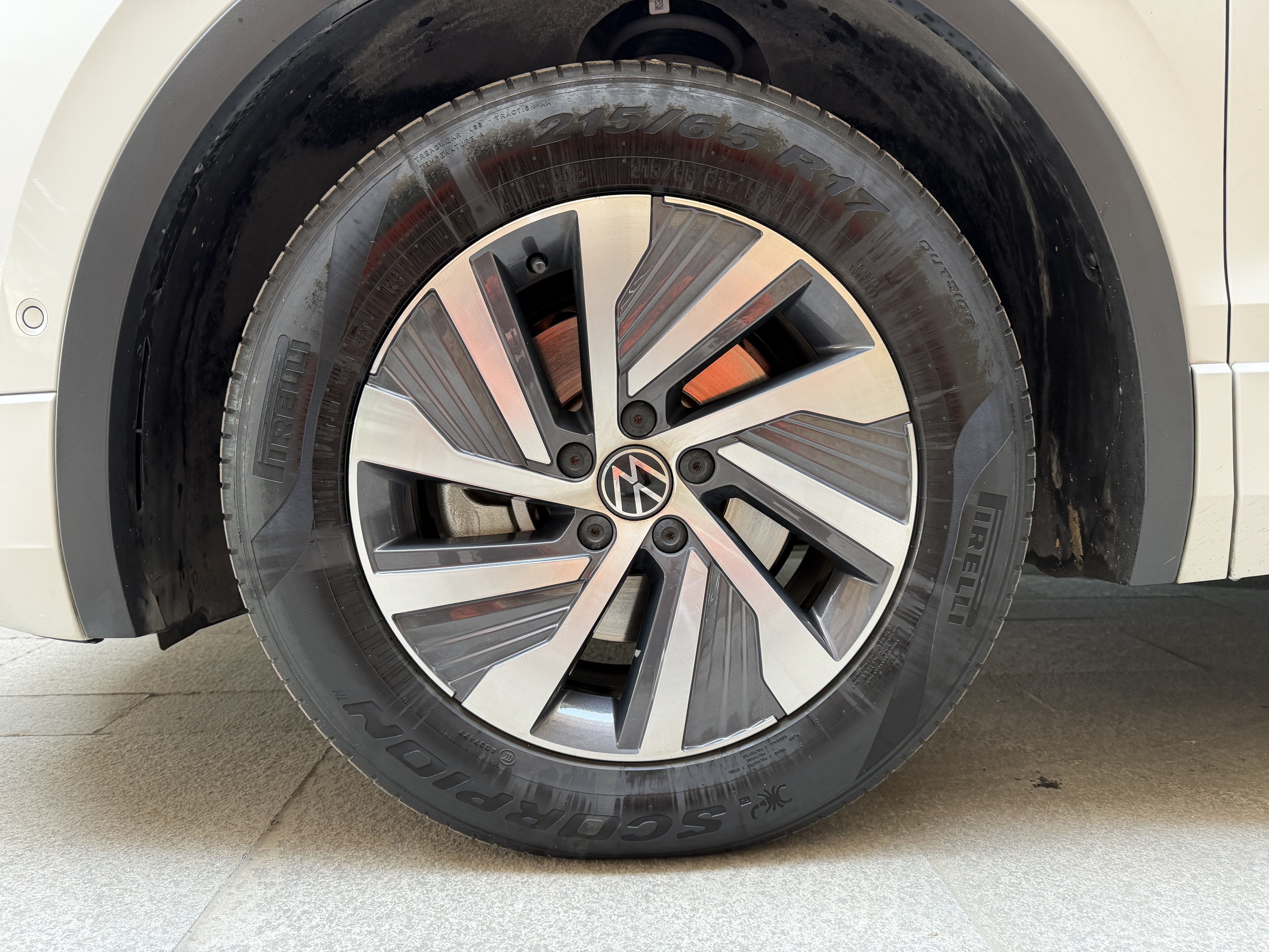 Volkswagen Tiguan L New Energy 2022 car image #10