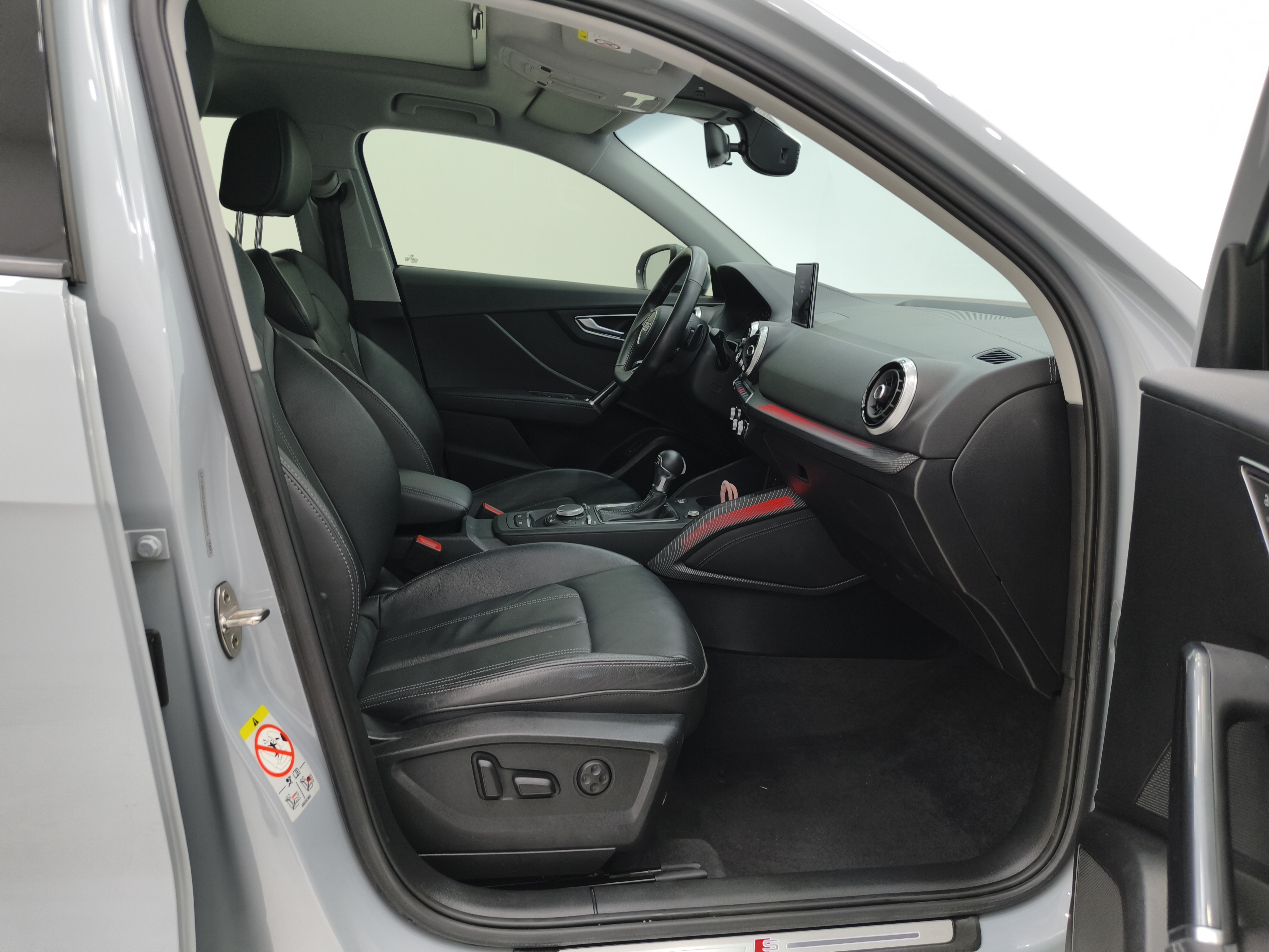 Q2L 2022 #10 Q2L 2022 immagine di auto #10