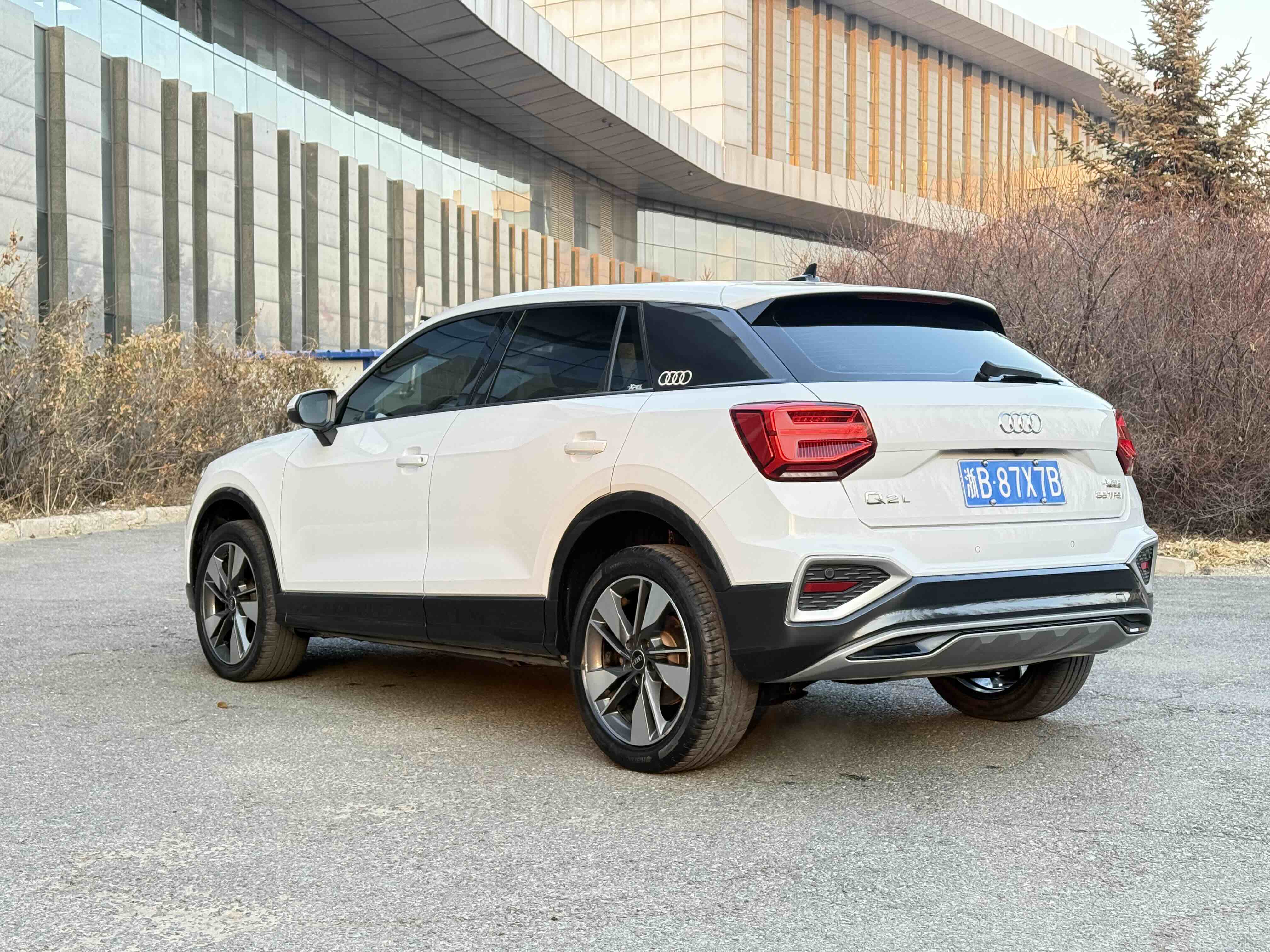 Audi Q2L 2022 #10 Audi Q2L 2022 immagine di auto #10