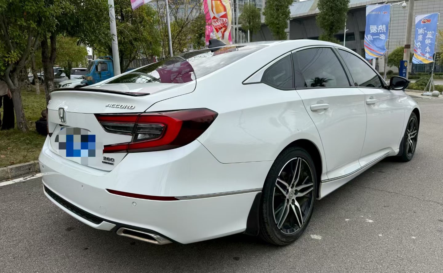 BYD F3R 2023 car image #10