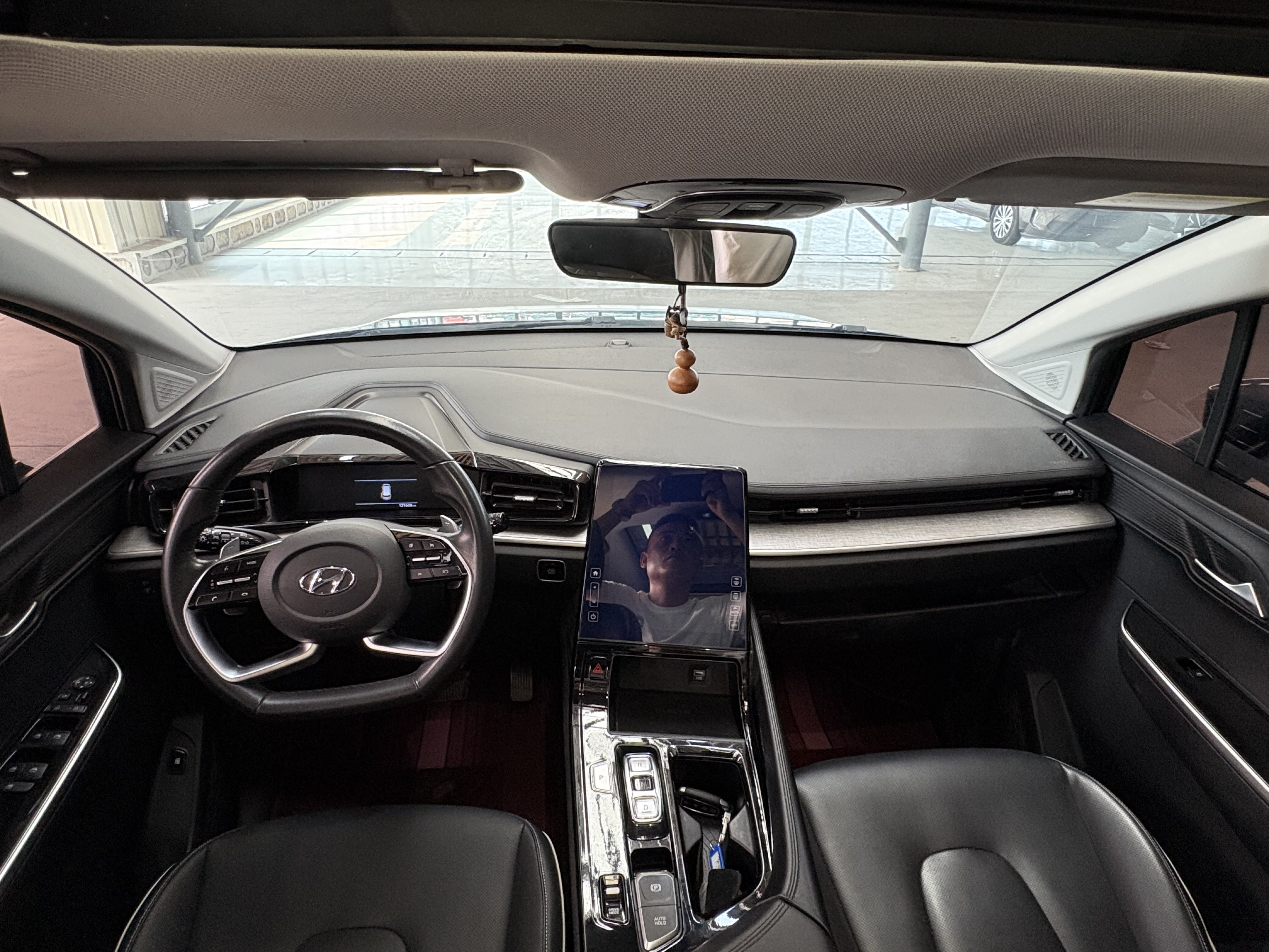 Hyundai Custo 2022 #10 Hyundai Custo 2022 car image #10