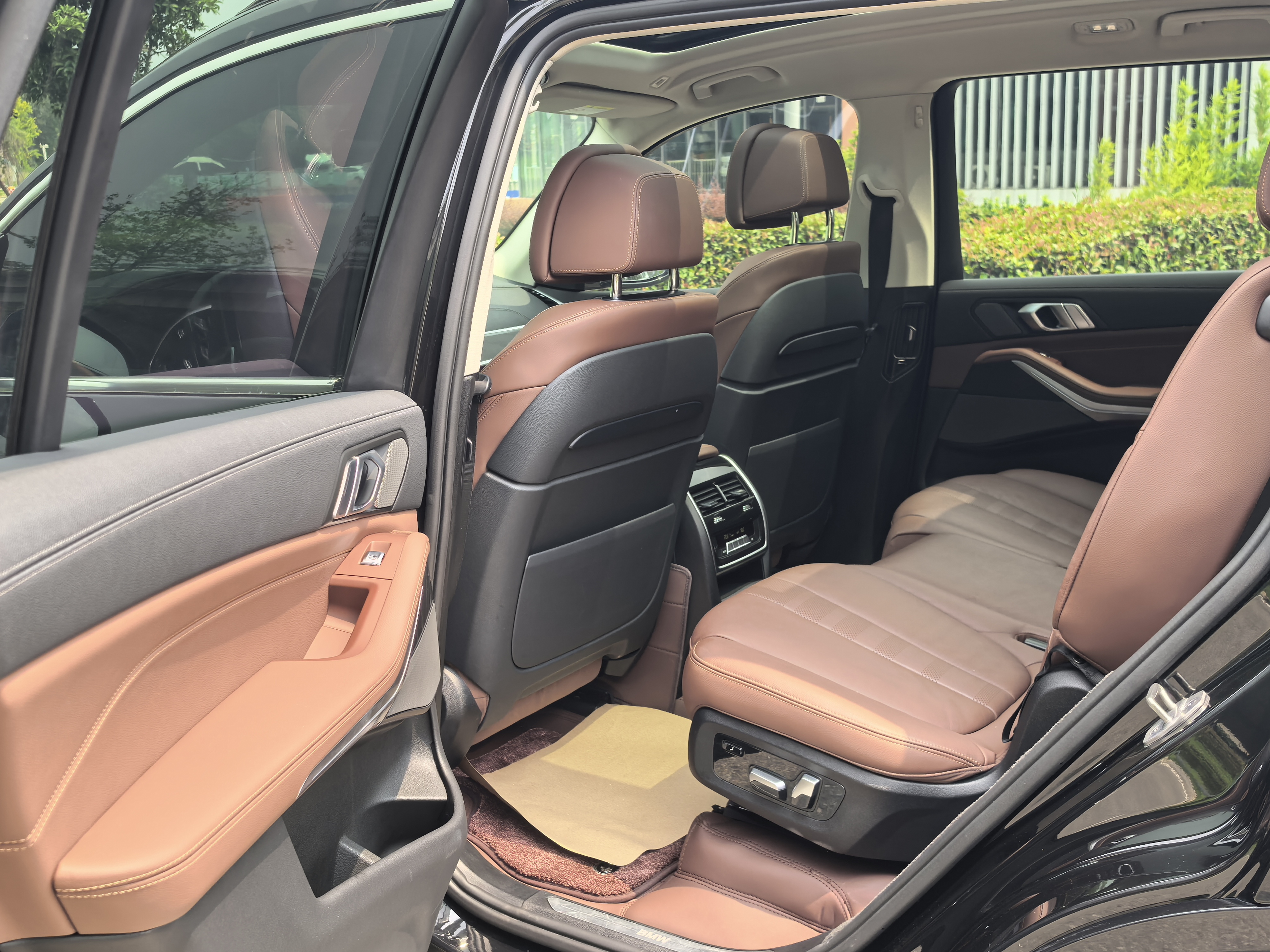 BMW X7 M60i 2021 #10 BMW X7 M60i 2021 immagine di auto #10