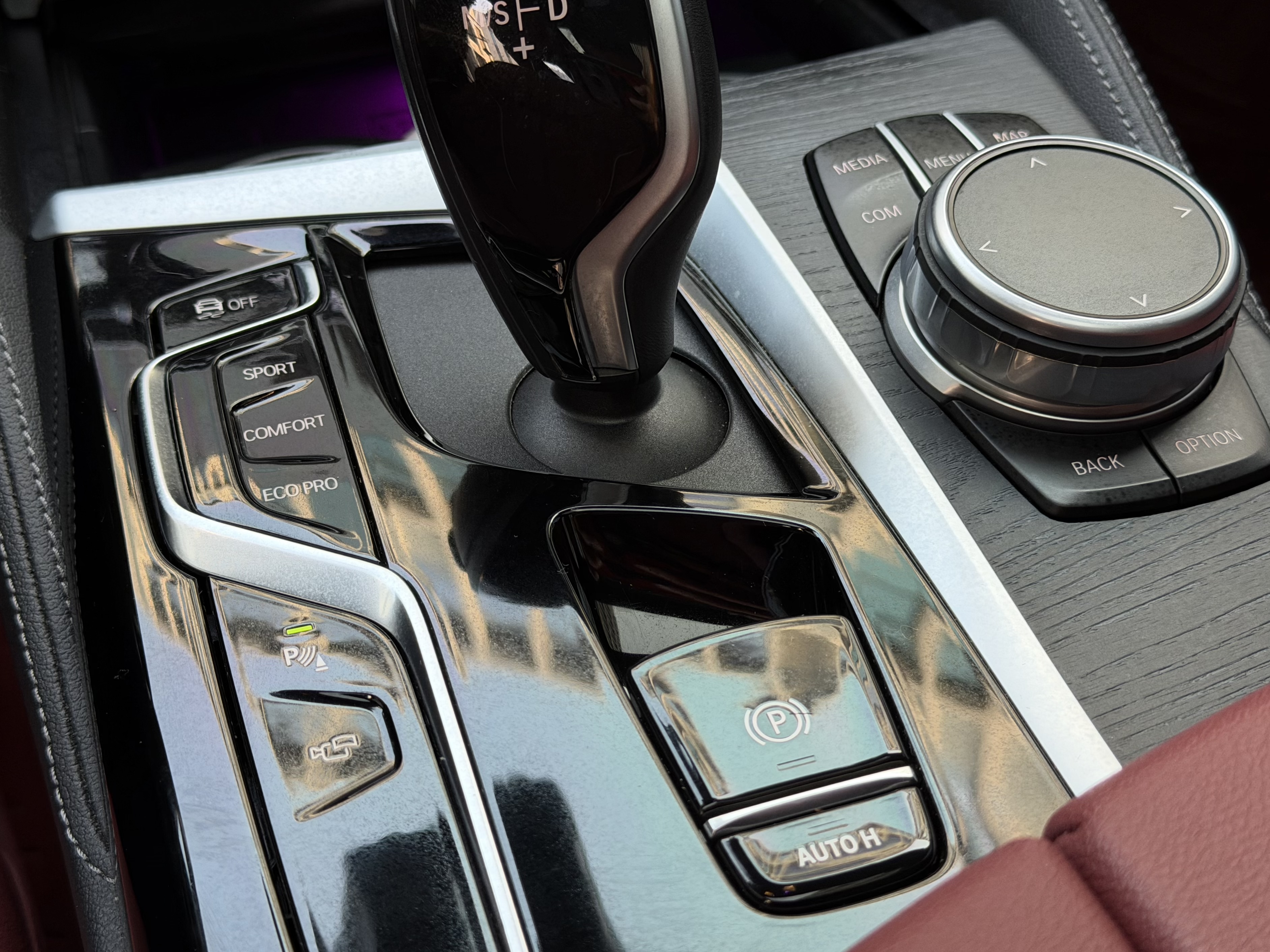 BMW 5 Series 2022 #10 BMW 5 Series 2022 car image #10