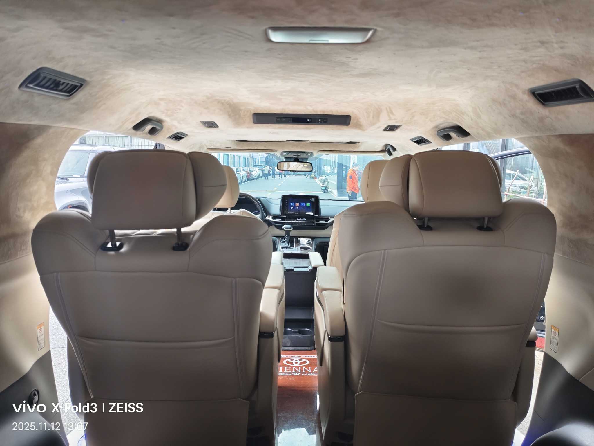 丰田 赛那SIENNA 2022 汽车图片 #10